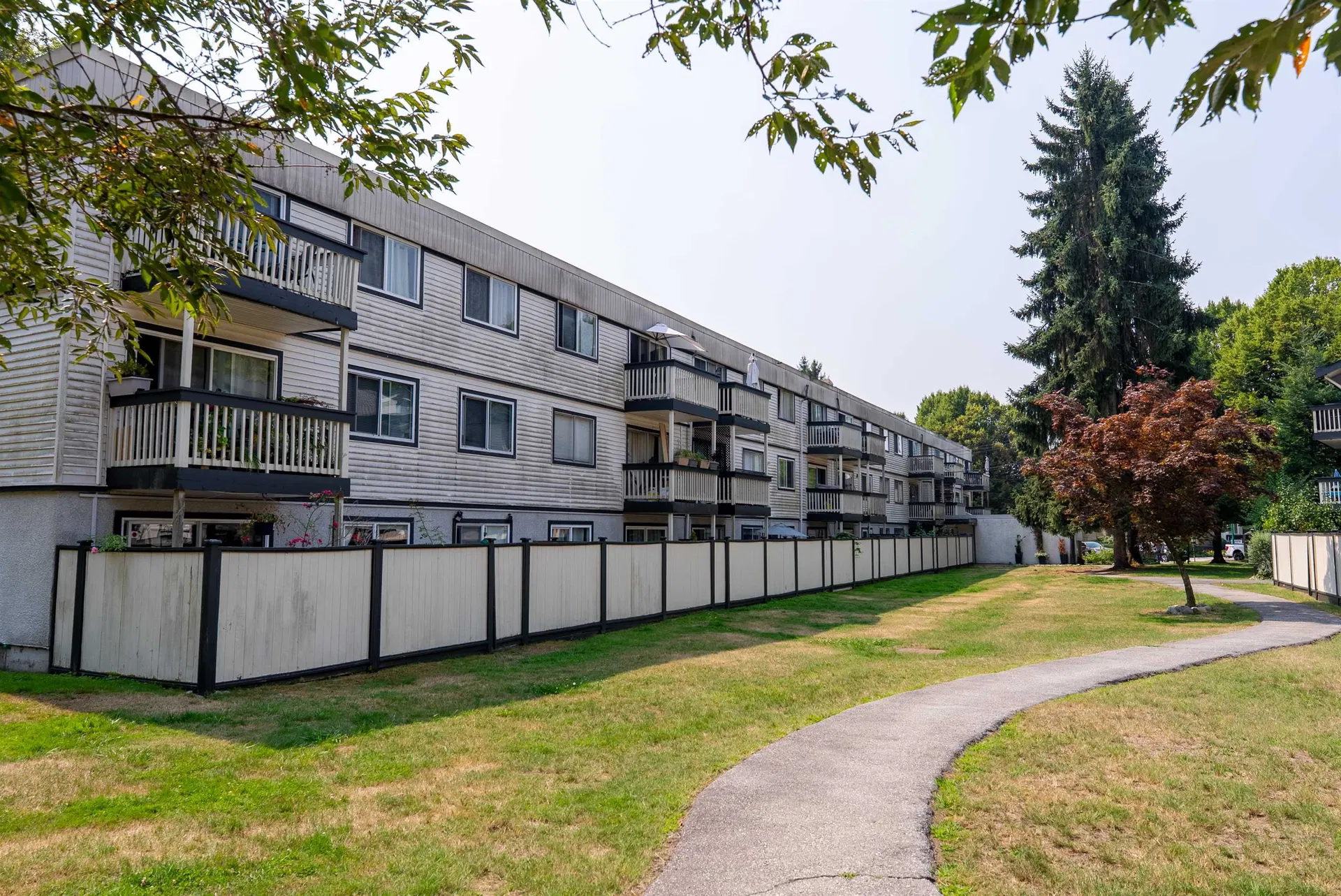 Photo 1 of 35 at #316 – 780 Premier Street
