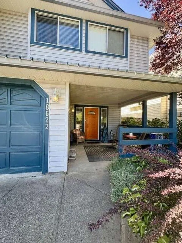 Photo 2 of 30 at 18622 59 Avenue