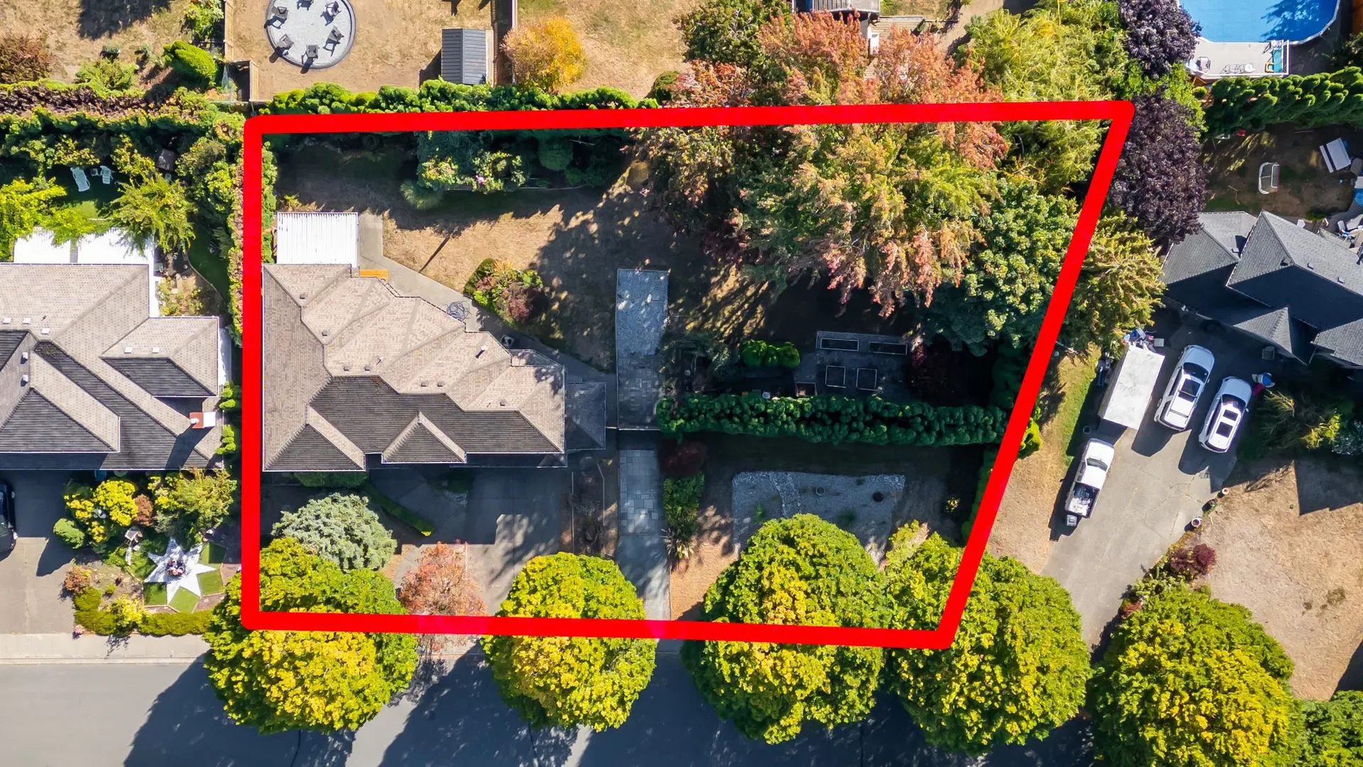 Photo 3 of 40 at 20326 92a Avenue