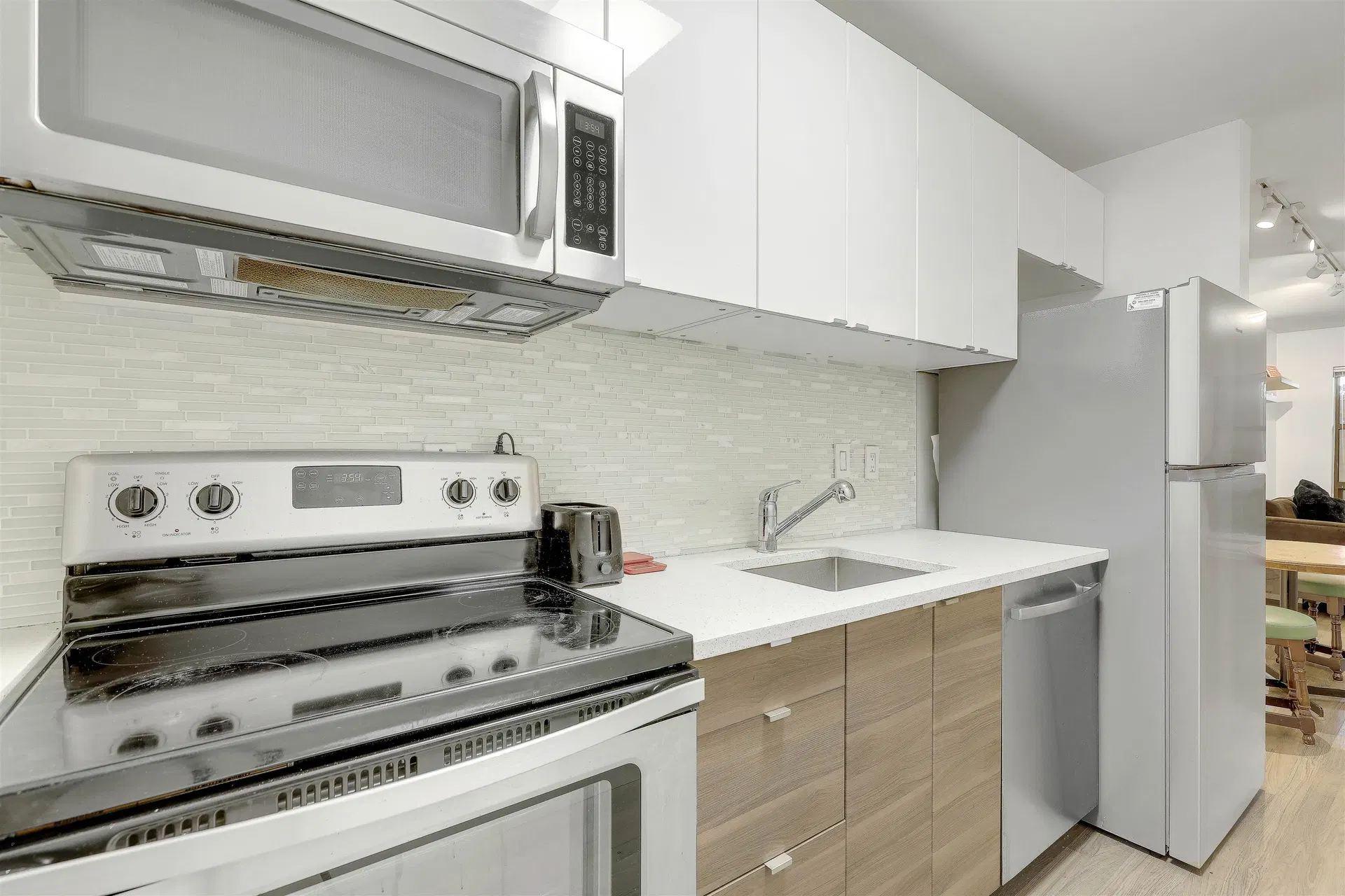 Photo 1 of 27 at #208 – 1106 Pacific St Street