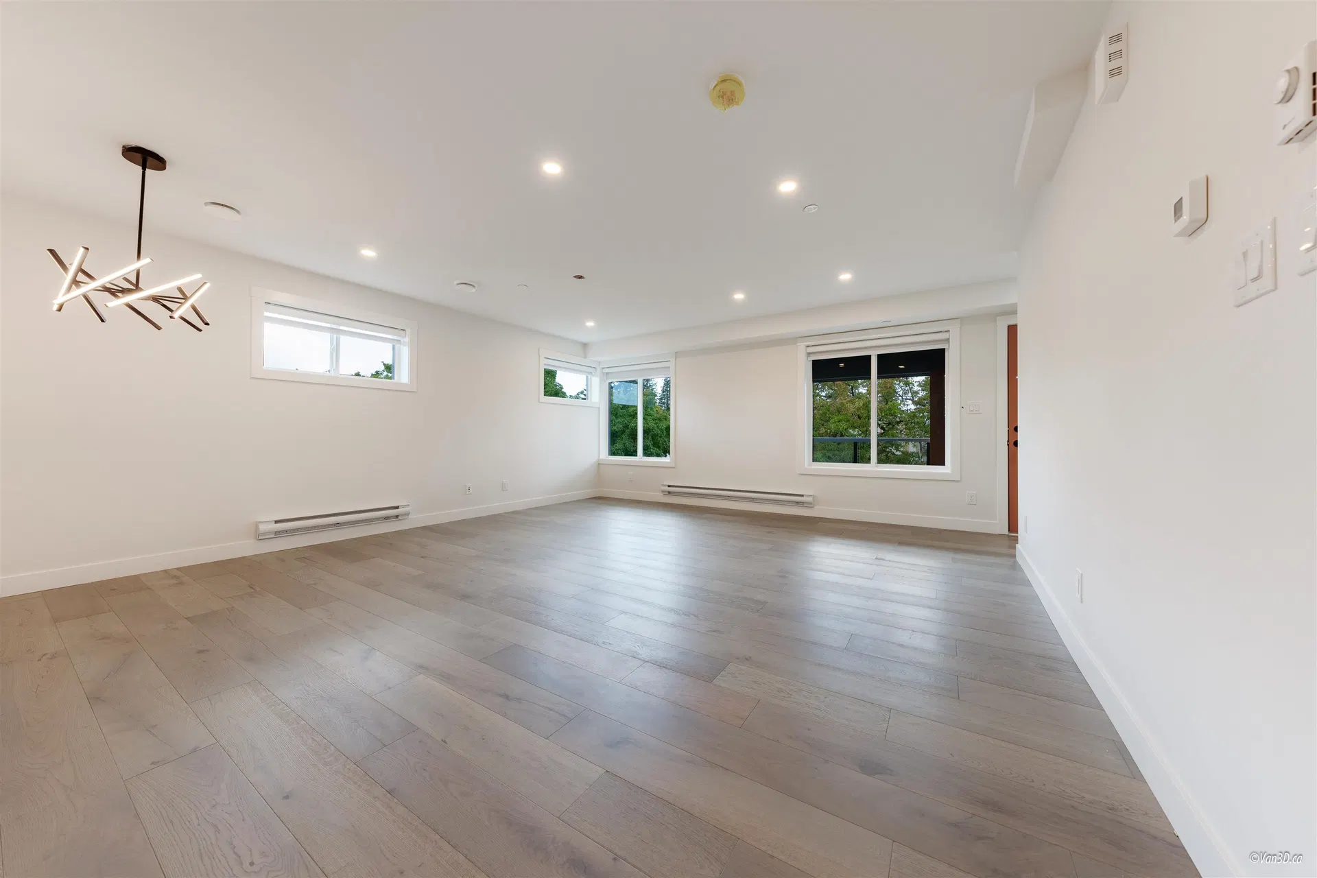 Photo 3 of 18 at #202 – 5092 Slocan Street