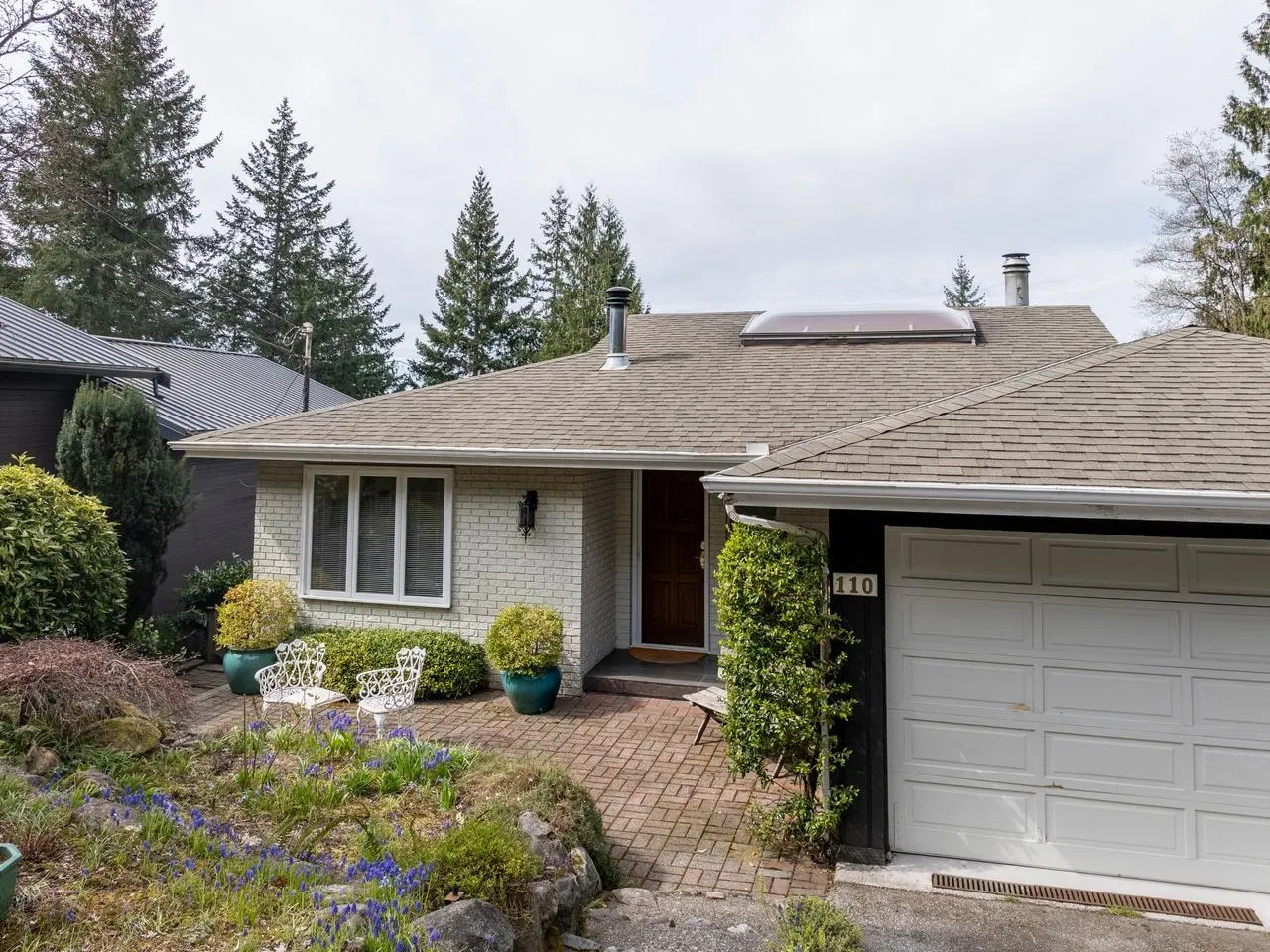 Photo 1 of 40 at 110 Oceanview Place