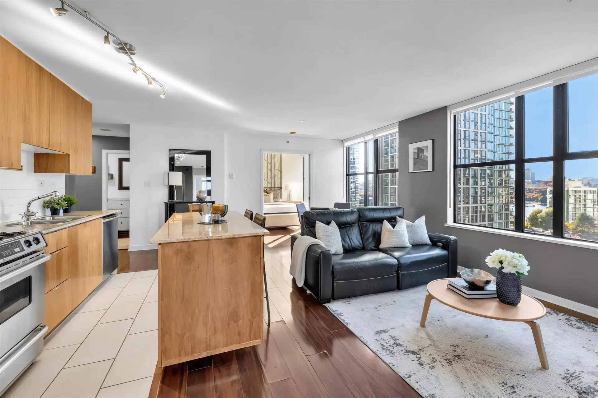 #1507 – 989 Beatty Street