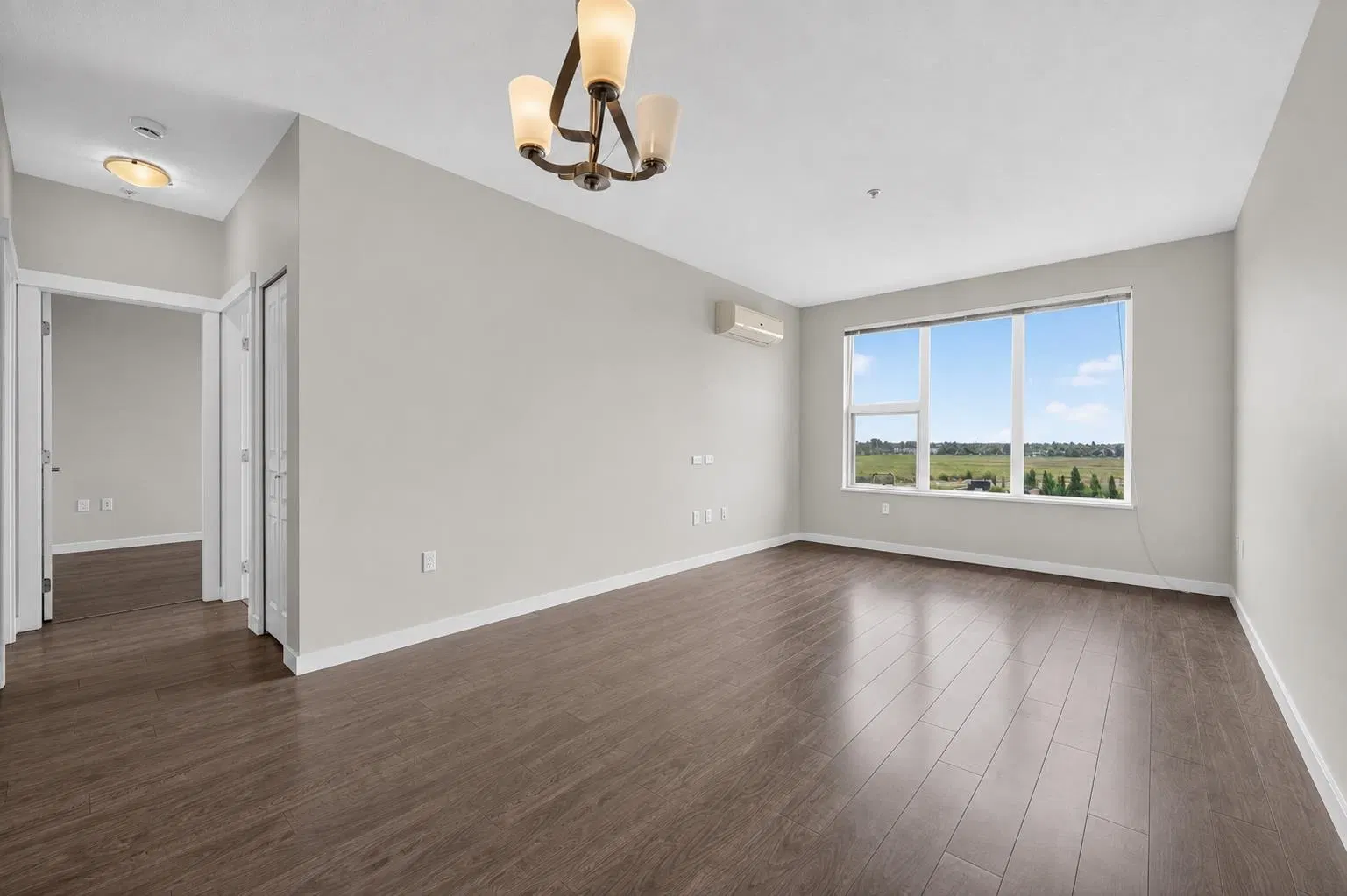 Photo 3 of 28 at #603 – 9399 Alexandra Road