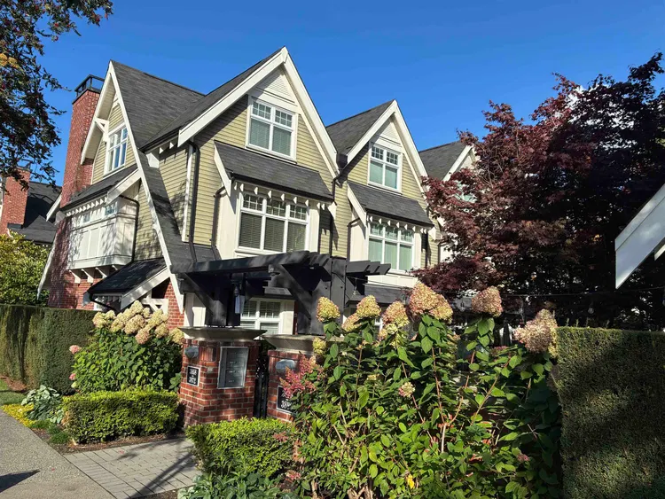 Photo 1 of 18 at 3826 Welwyn Street