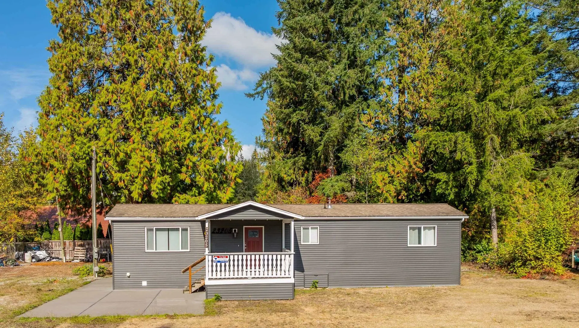 Photo 1 of 40 at #5 – 23205 Calvin Crescent