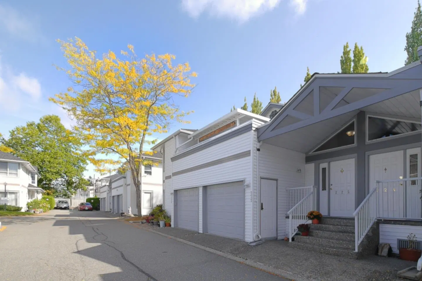Photo 2 of 34 at #225 – 13895 102 Avenue