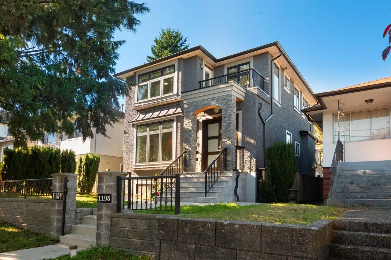 1195 Nootka Street