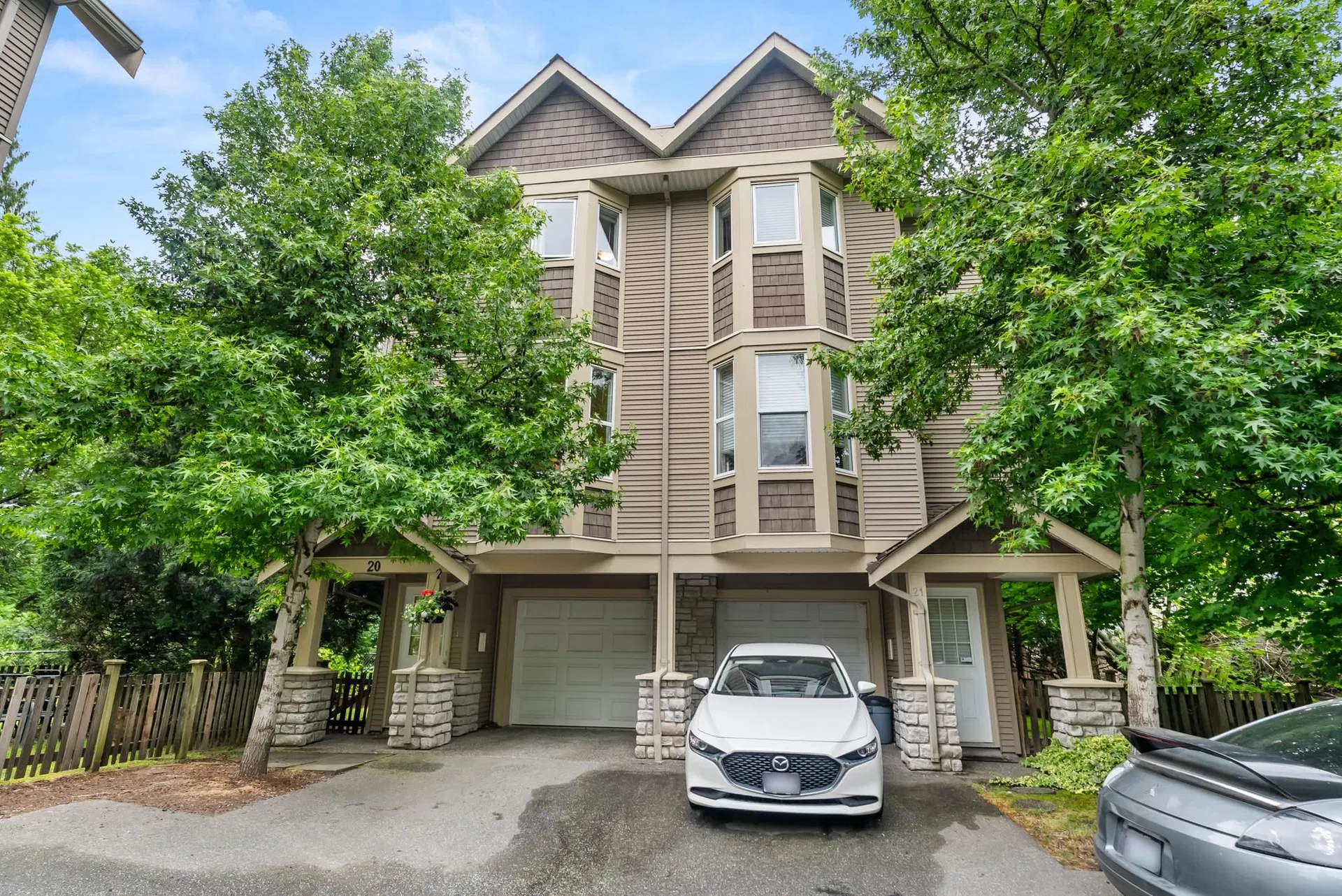 Photo 3 of 37 at #20 – 33321 George Ferguson Way