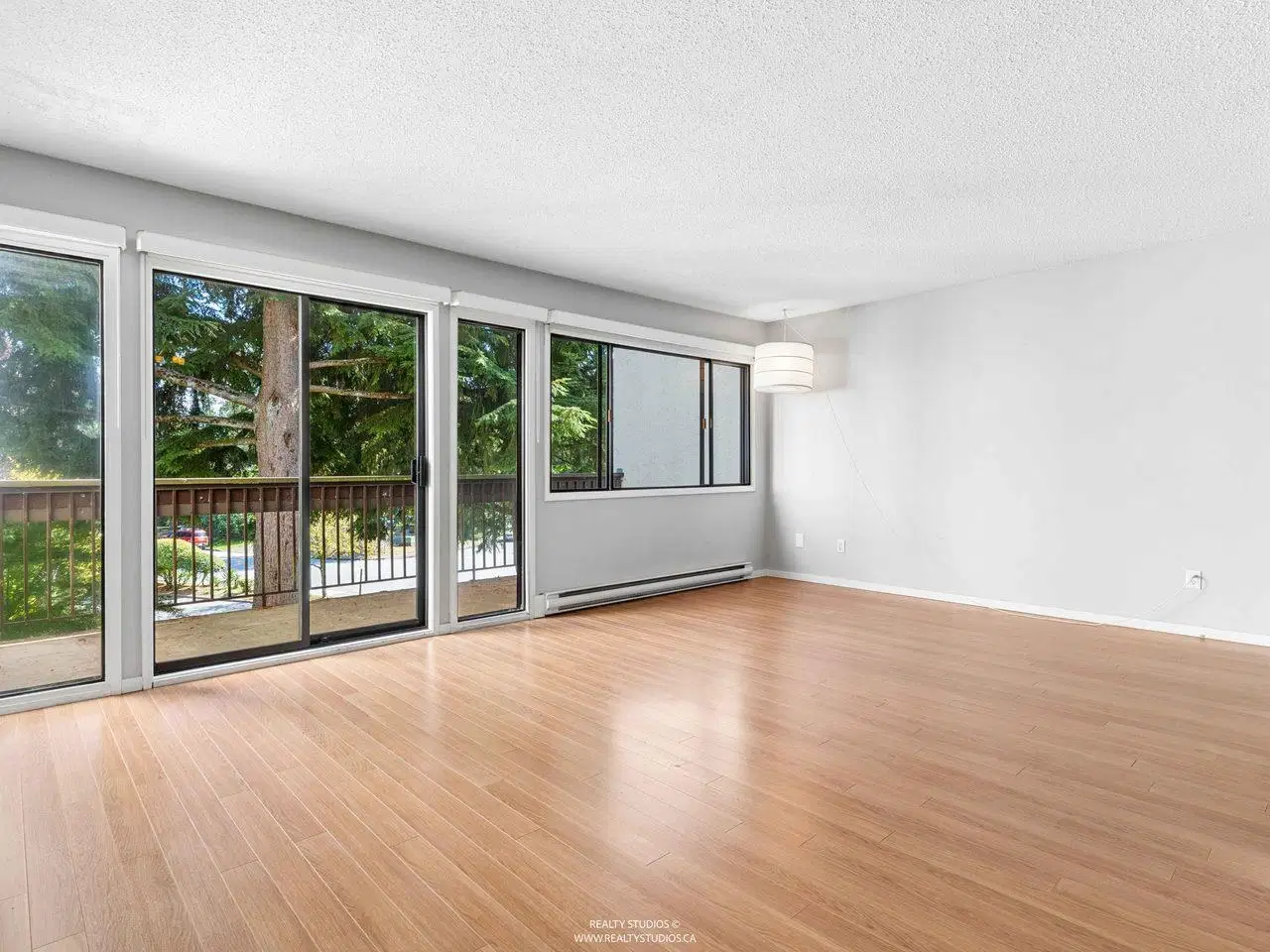 #6 – 7335 Montecito Drive