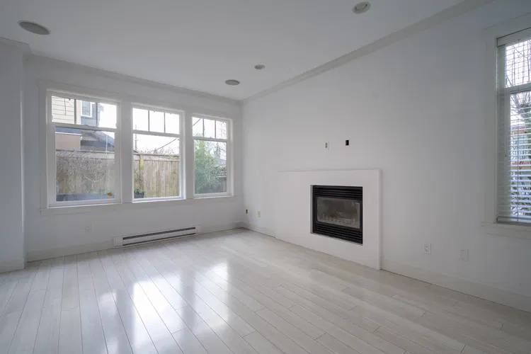 Photo 3 of 40 at #9 – 4780 55b Street