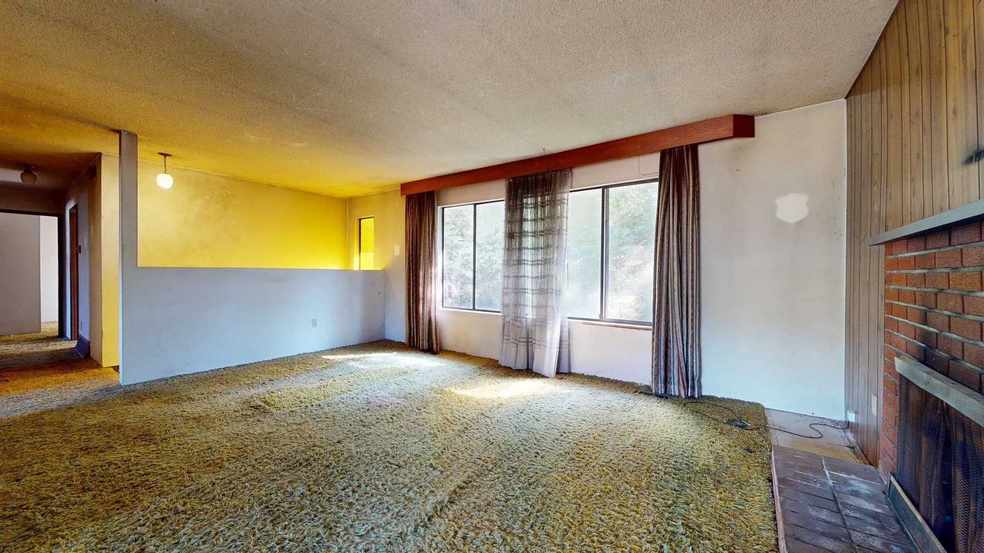 Photo 3 of 40 at 38347 Guilford Drive