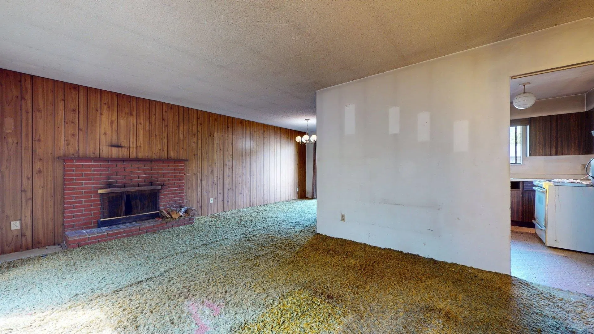 Photo 5 of 40 at 38347 Guilford Drive