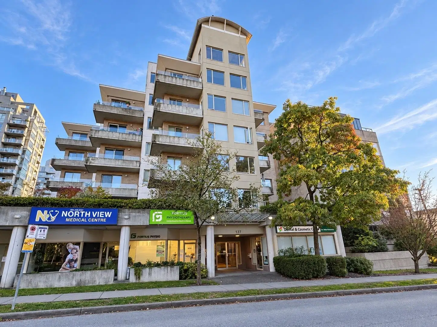 #504 – 137 West 17th Street
