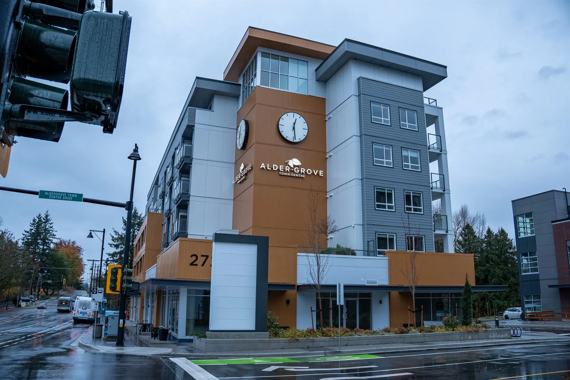 Photo 3 of 15 at #407 – 27215 Aldergrove Town Centre Drive