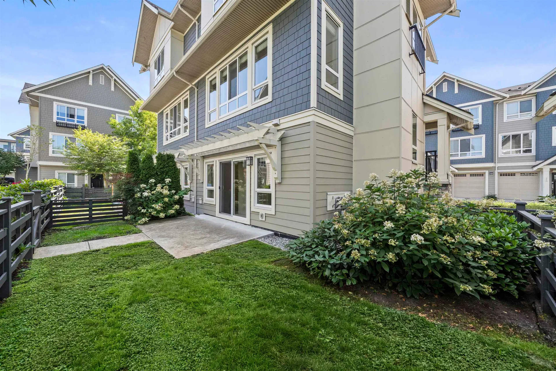 Photo 3 of 37 at #305 – 1784 Osprey Drive