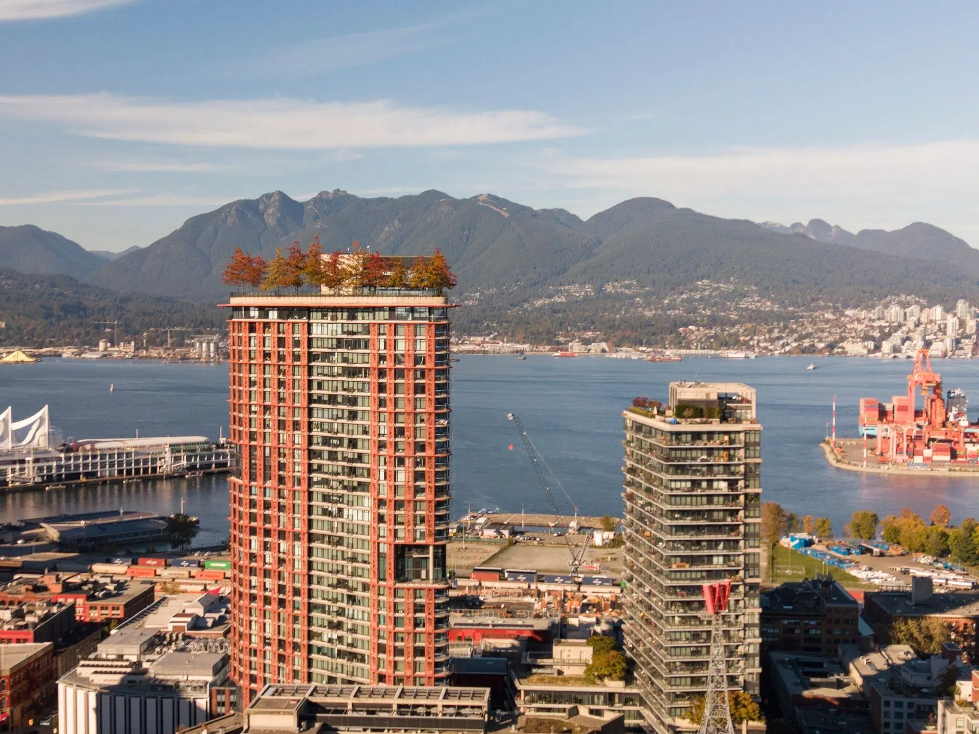 Photo 2 of 40 at #1803 – 108 W Cordova Street