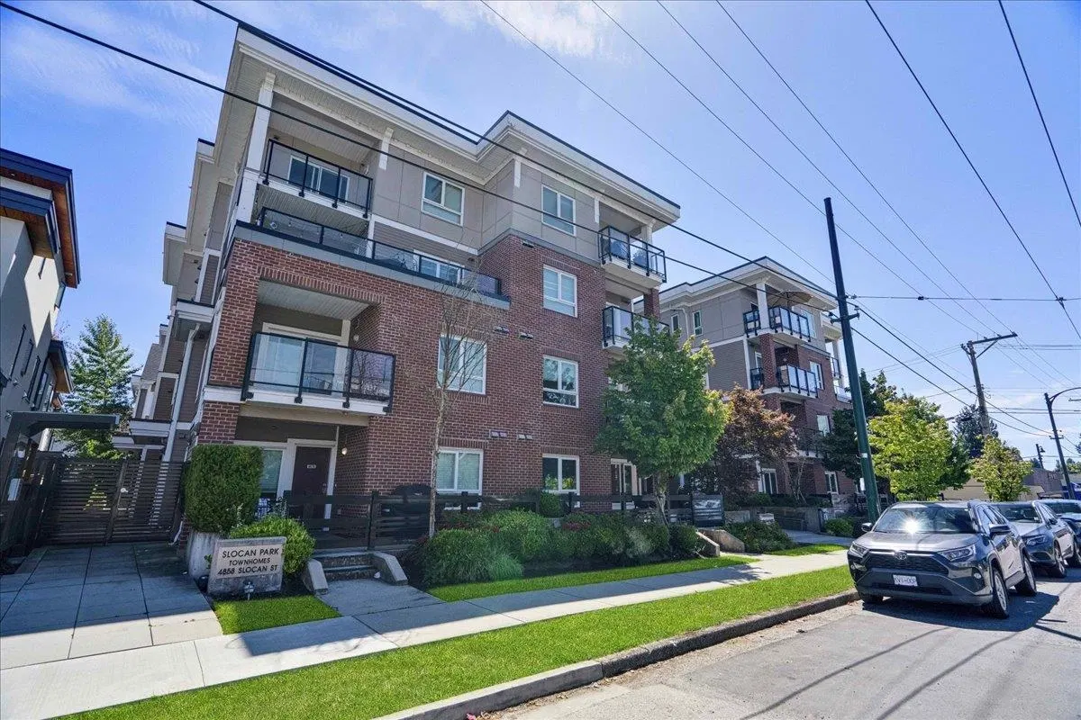 Photo 5 of 27 at #303 – 4882 Slocan Street