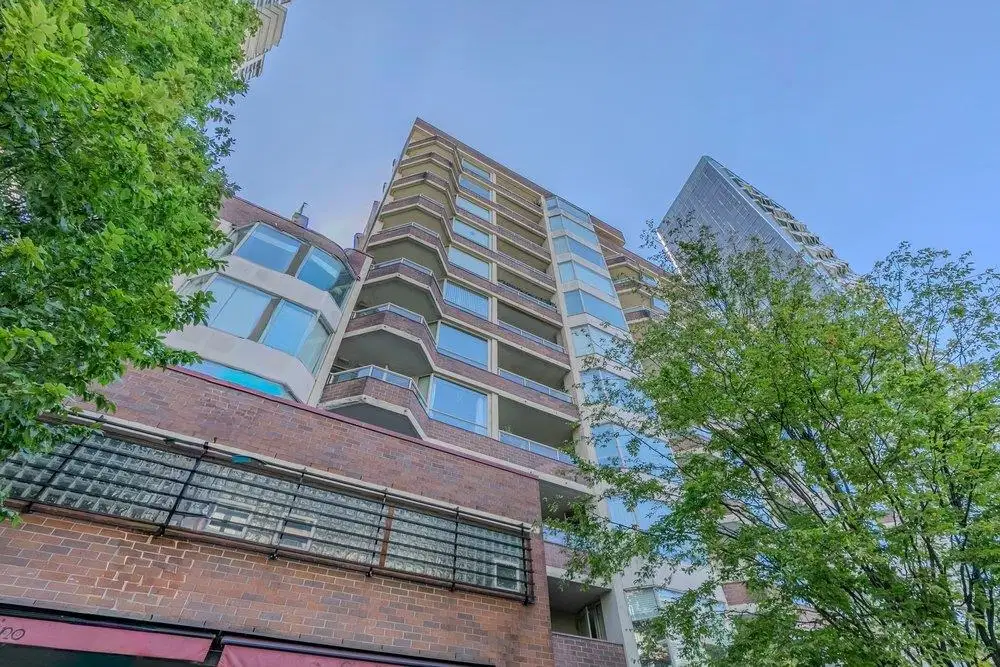 #903 – 1330 Hornby Street