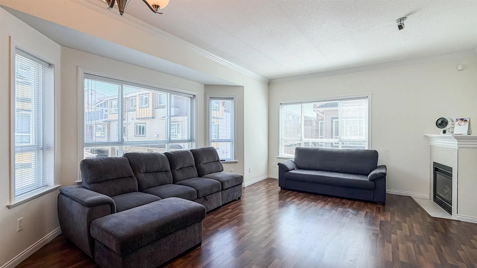 Photo 5 of 22 at #1 – 9420 Ferndale Road
