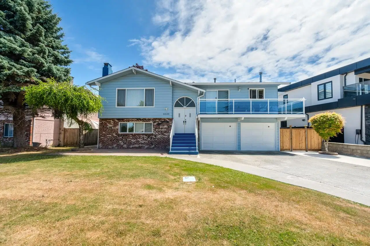 6620 Gainsborough Drive
