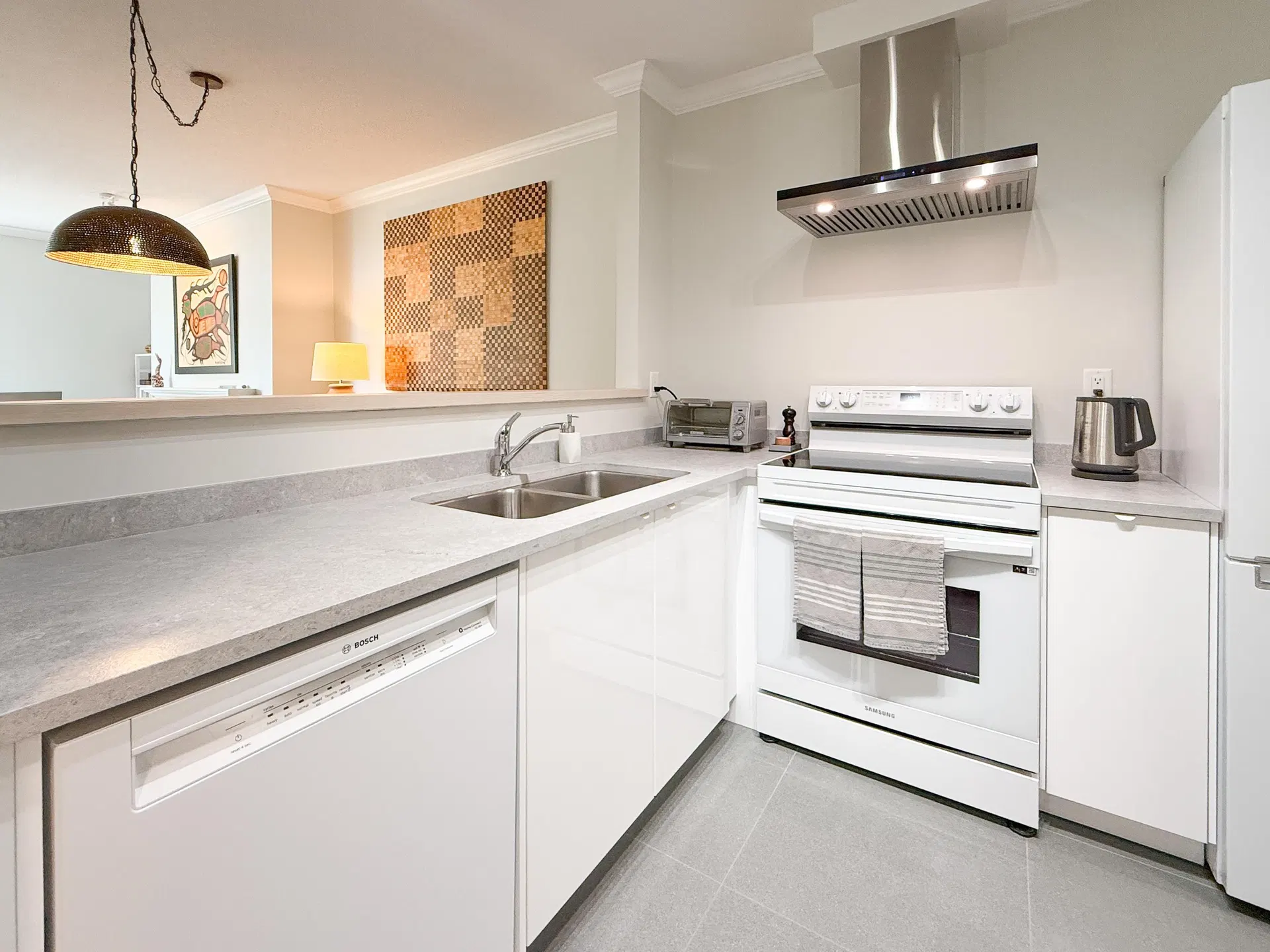 Photo 4 of 40 at #303 – 2080 E Kent Avenue South