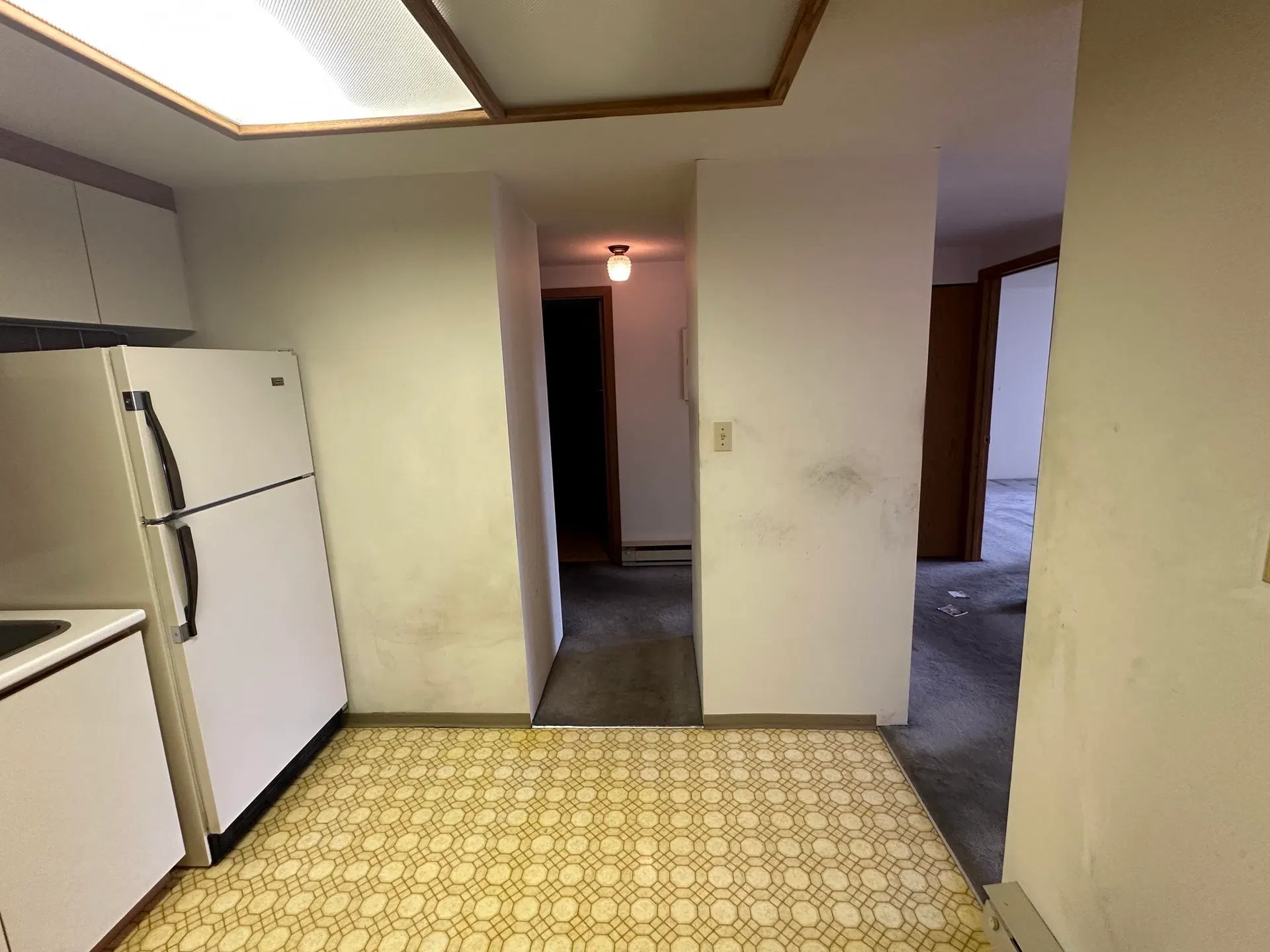 Photo 4 of 17 at #505 – 534 Sixth Street