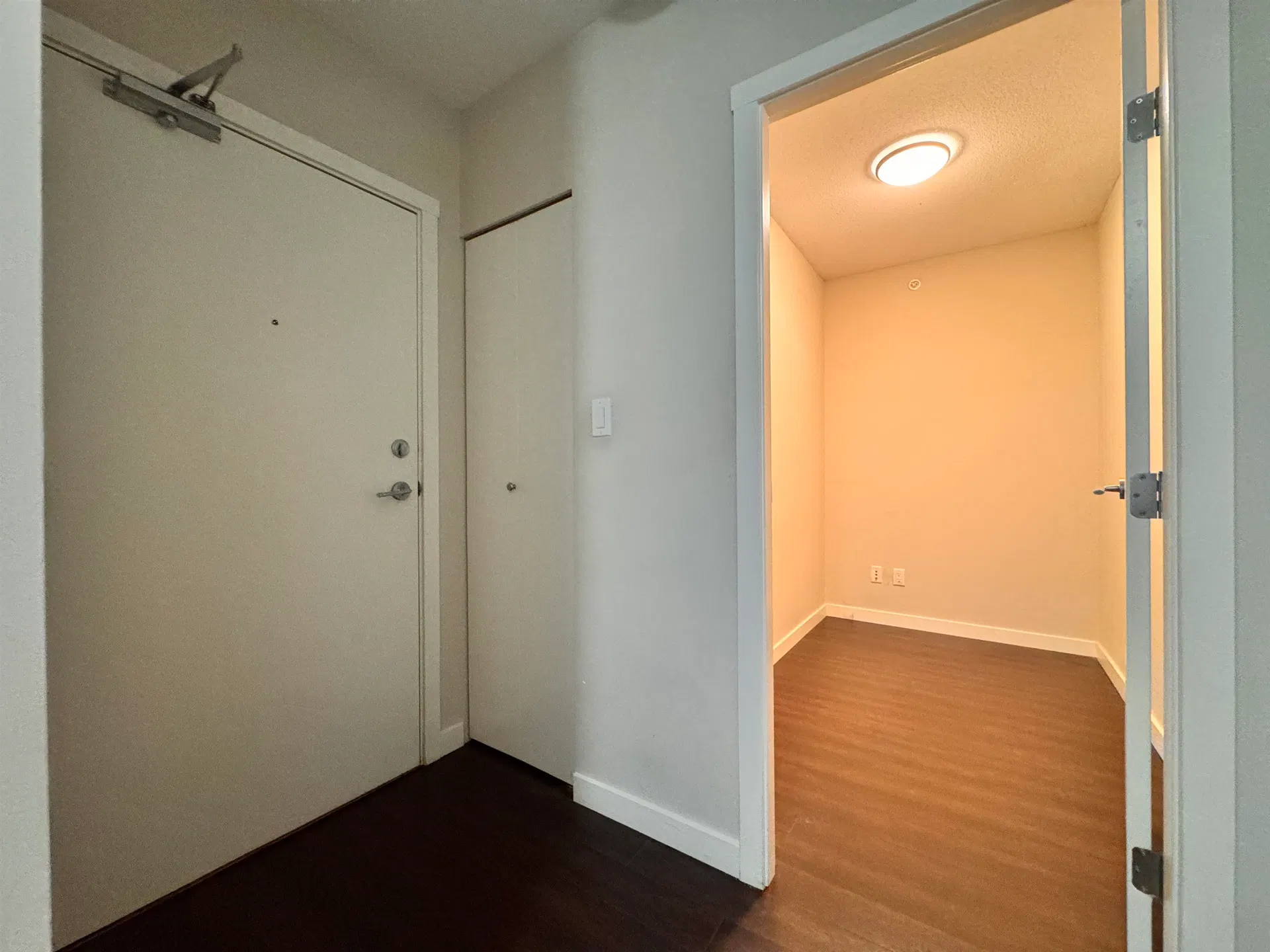 Photo 2 of 16 at #511 – 1919 Wylie Street