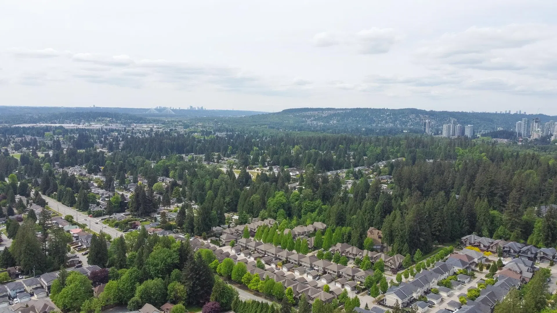 Photo 1 of 28 at 3417 E Roxton Avenue