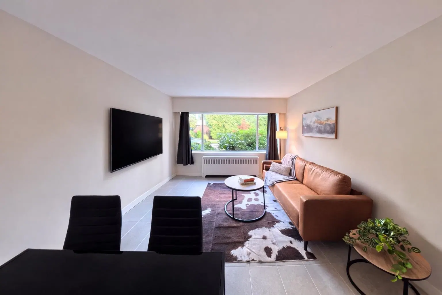 Photo 3 of 17 at #108 – 1540 Haro Street