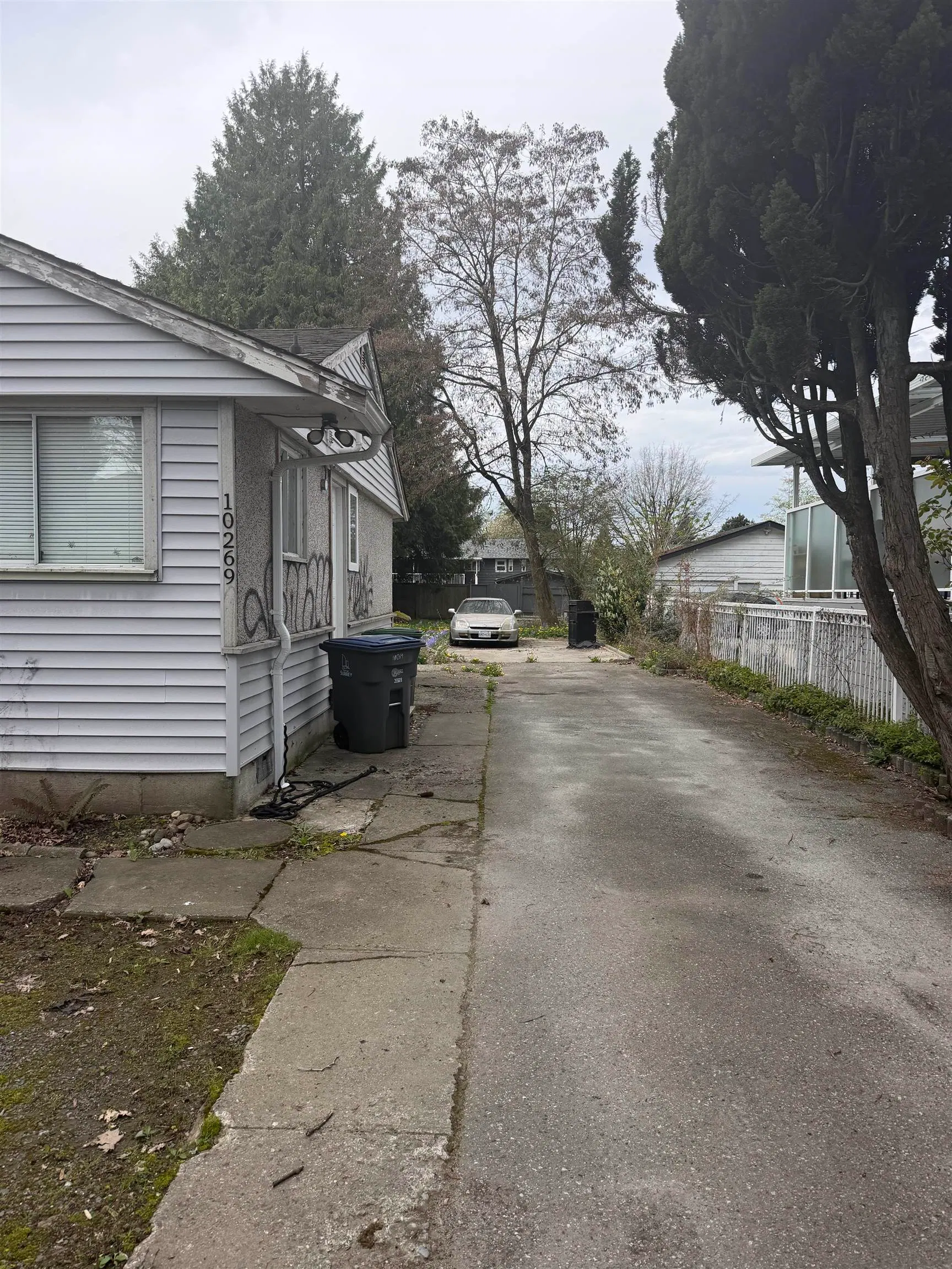 Photo 5 of 5 at 10269 132 Street