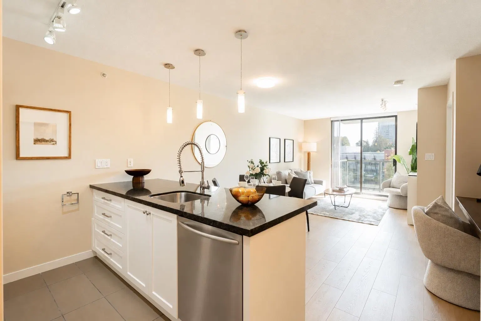 #608 – 2982 Burlington Drive