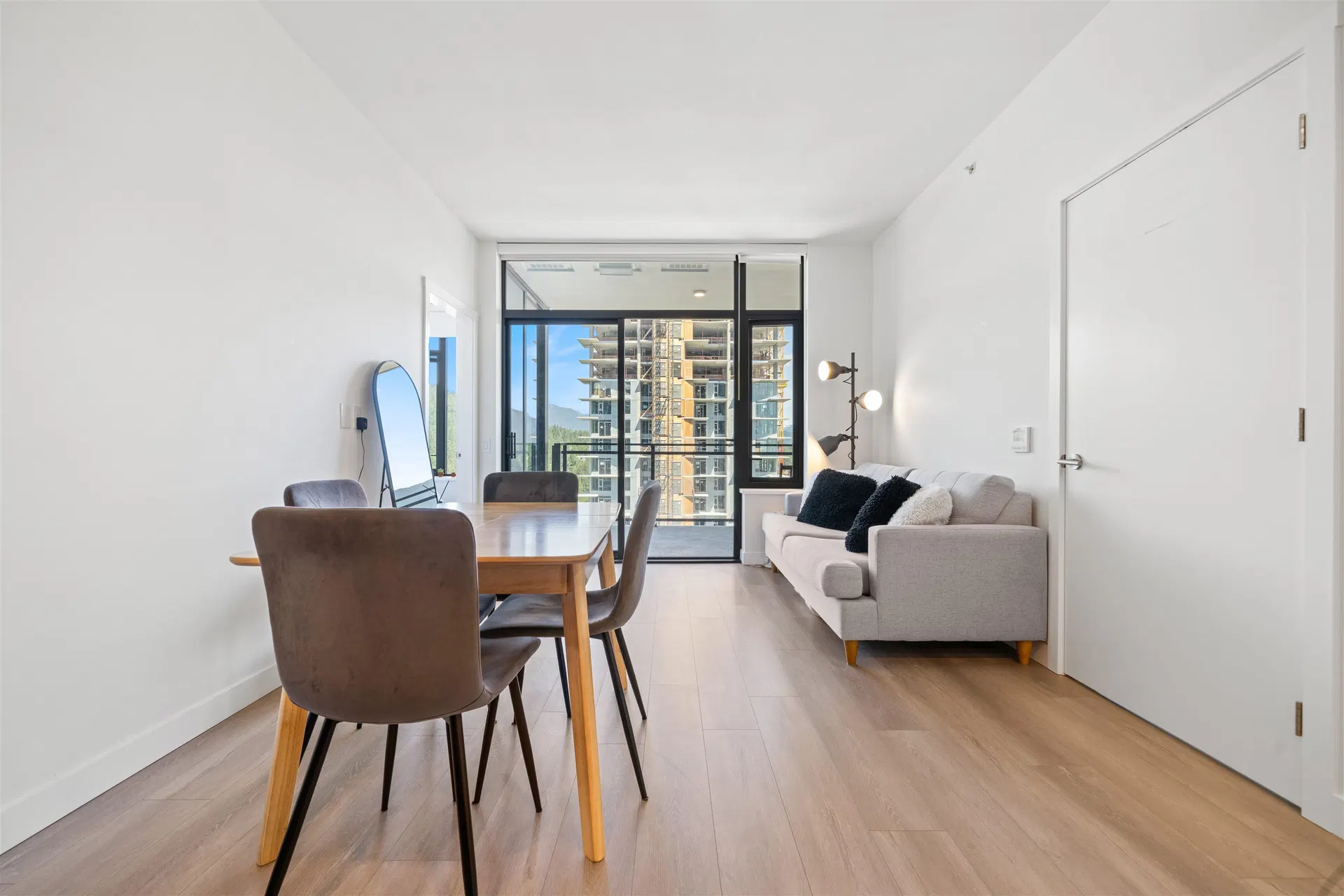 Photo 4 of 36 at #1806 – 626 Claremont Street