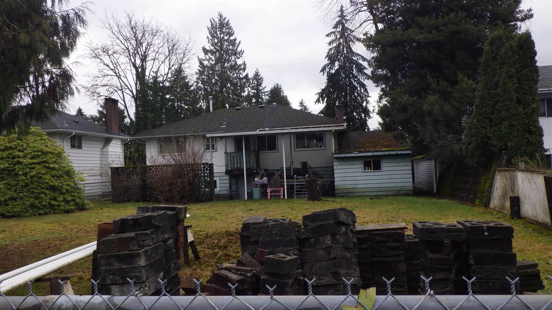 Photo 2 of 2 at 3349 Jervis Street