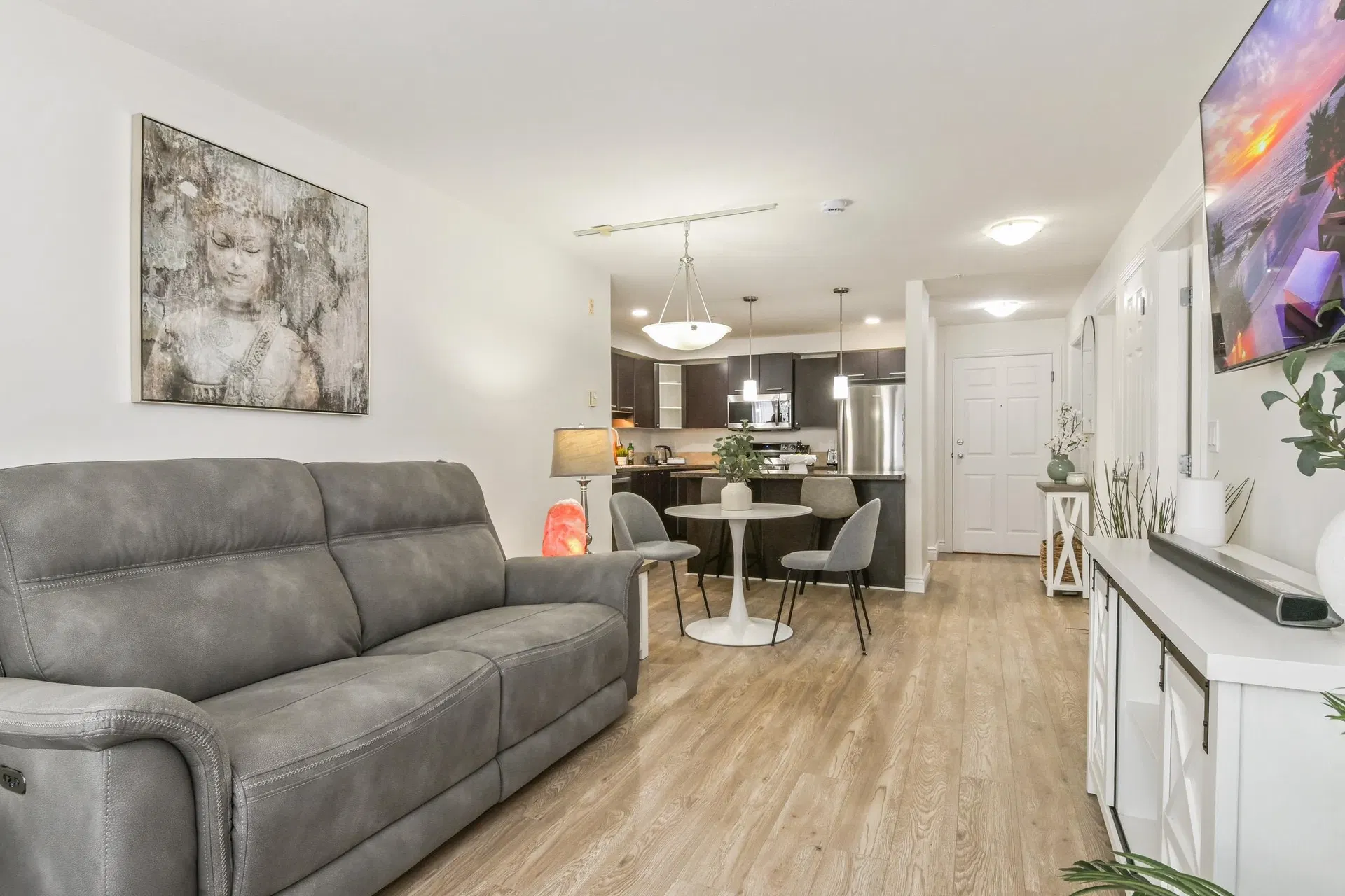 #209 – 5454 198 Street