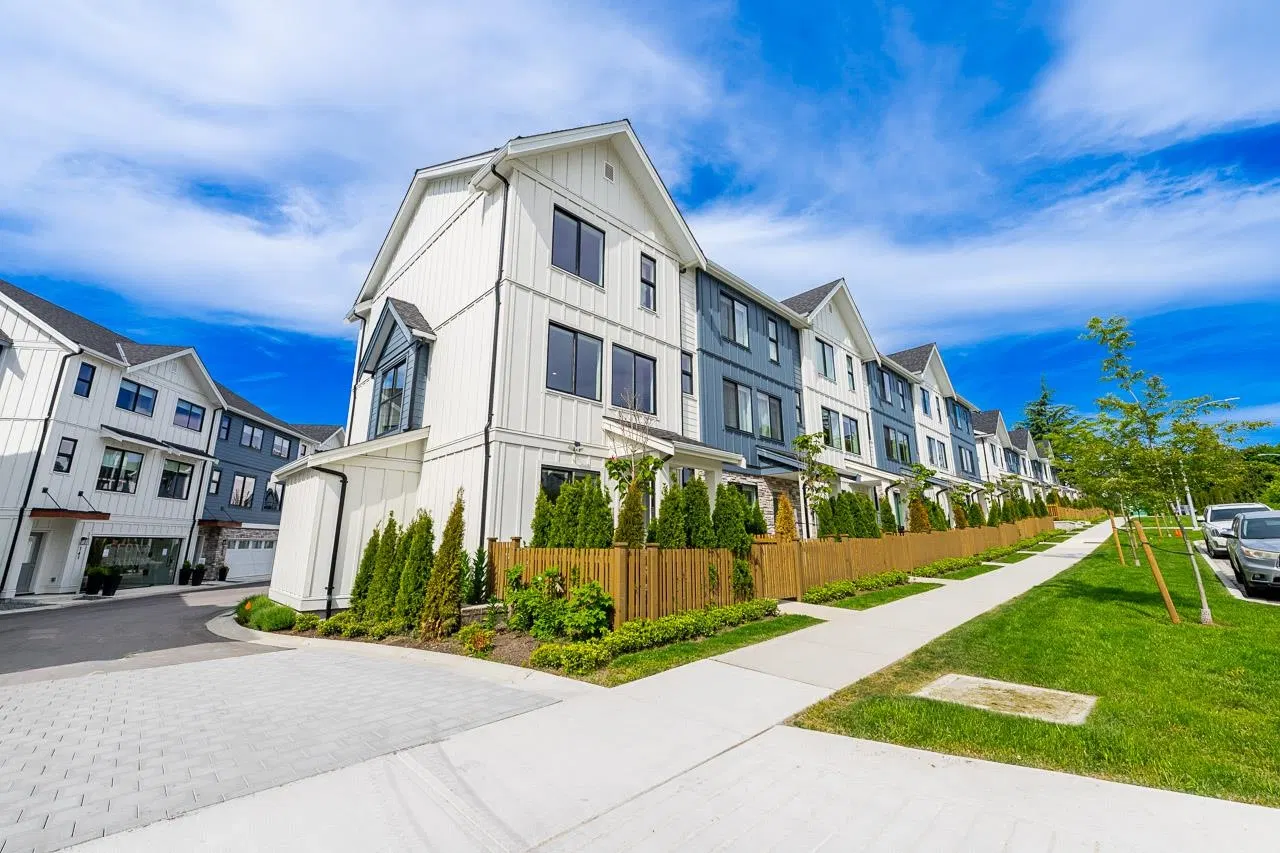Photo 2 of 40 at #101 – 1833 165a Avenue