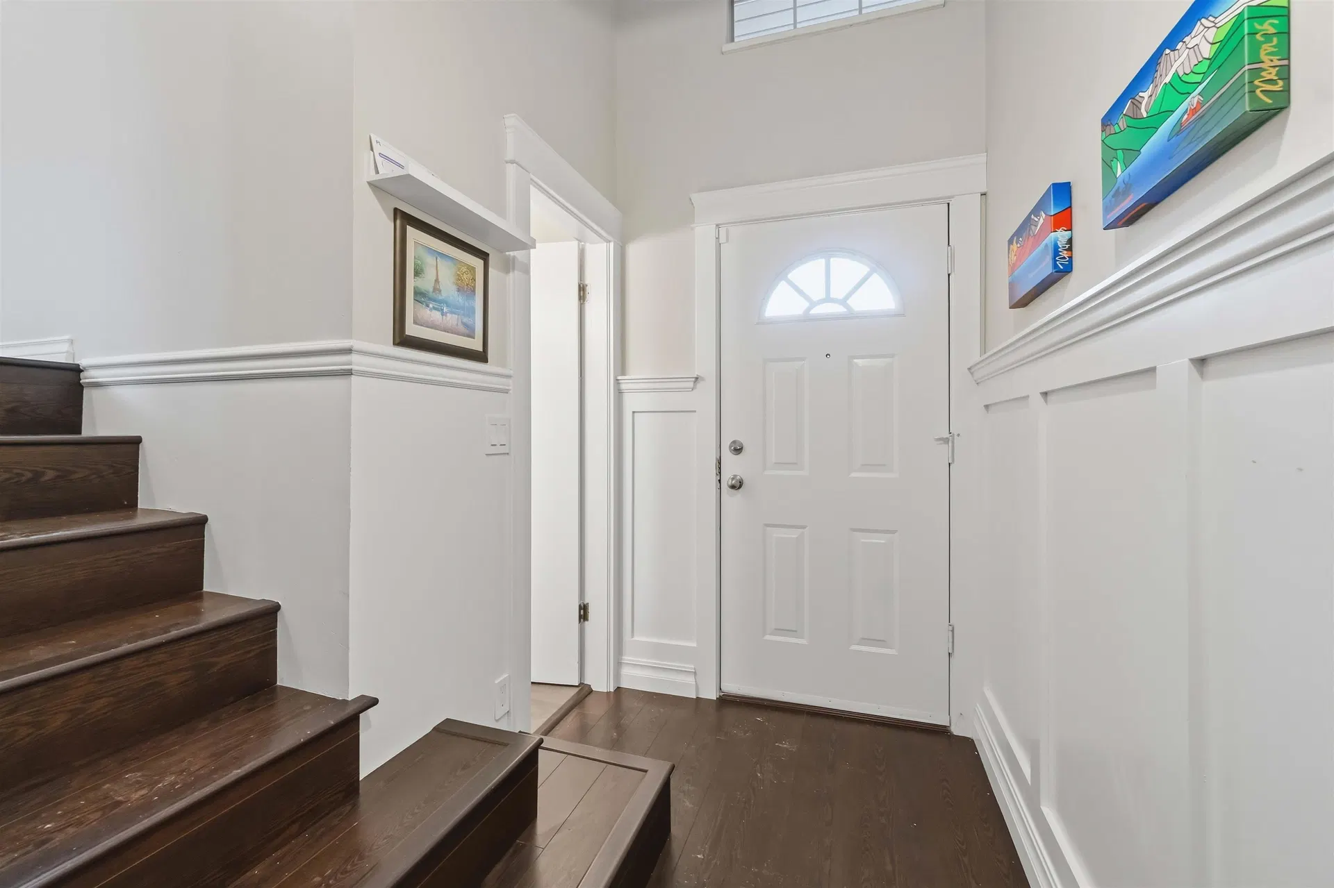 Photo 3 of 40 at #146 – 1140 Castle Crescent