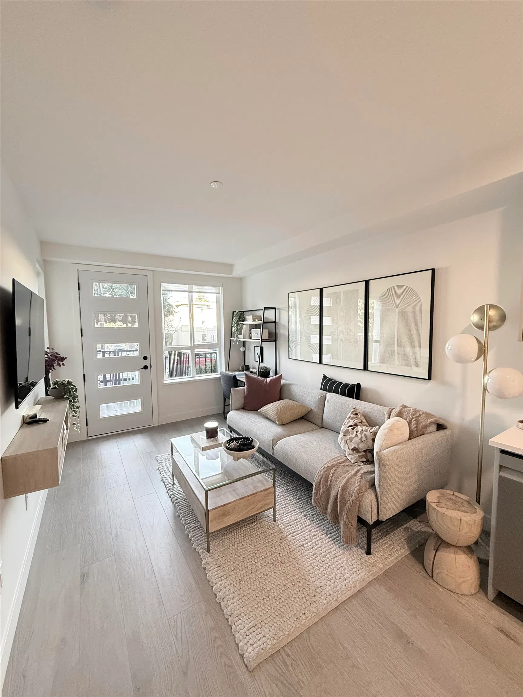 Photo 4 of 24 at #502 – 13258 105 Avenue