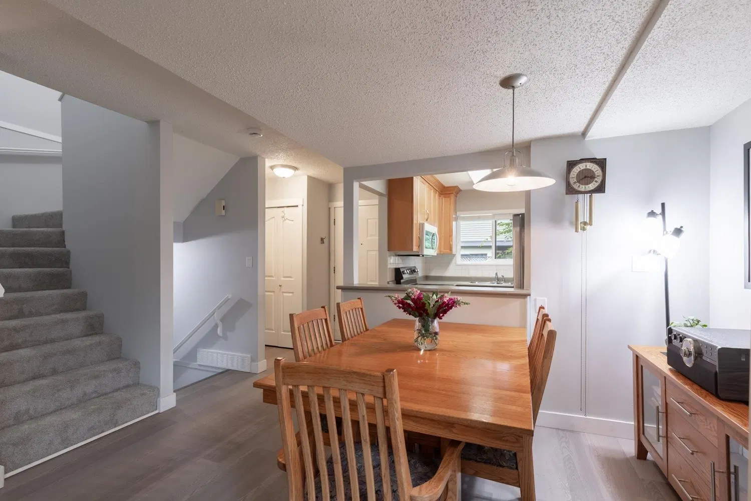 Photo 5 of 25 at #19 – 1174 Inlet Street