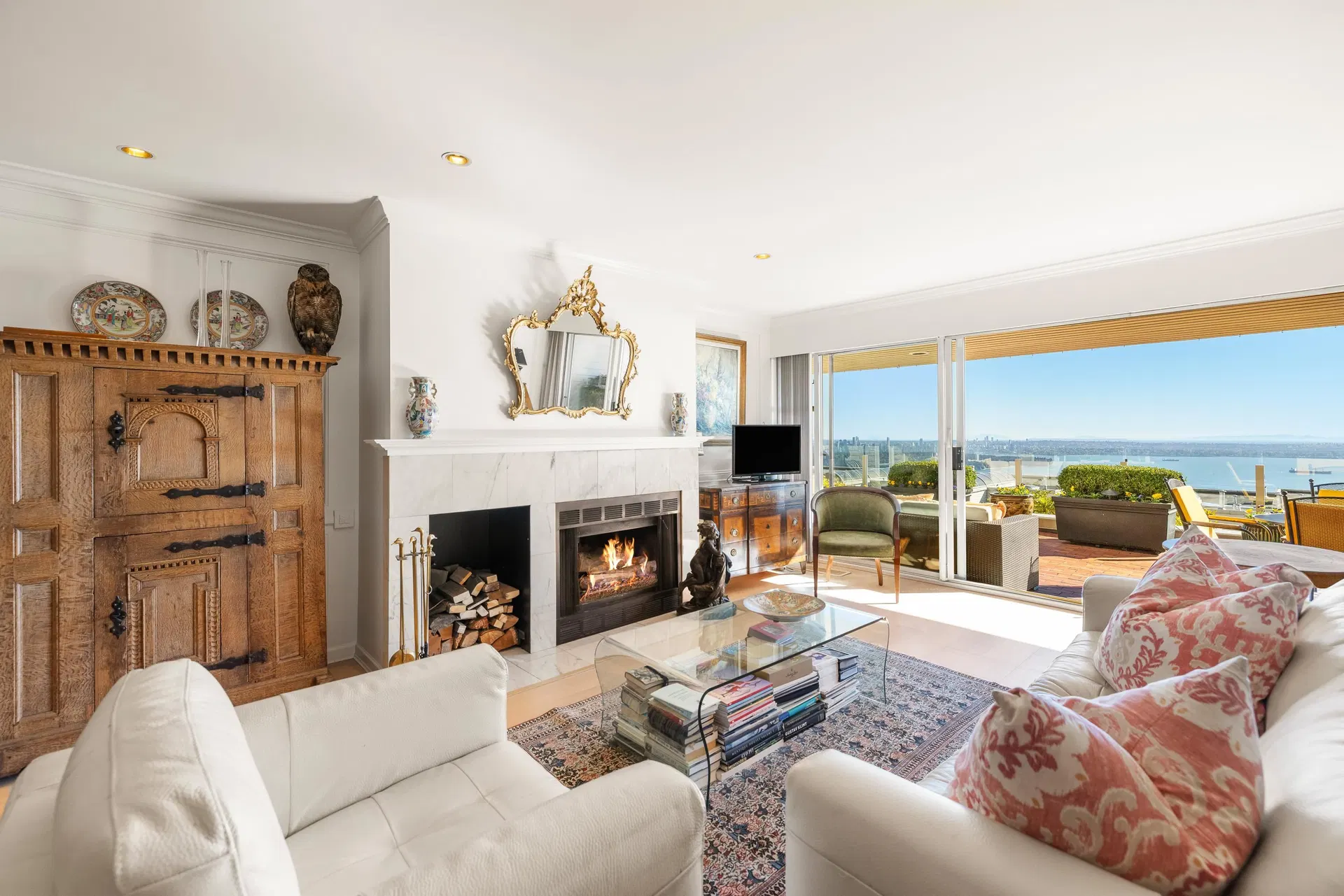 Photo 4 of 40 at #102 – 2274 Folkestone Way