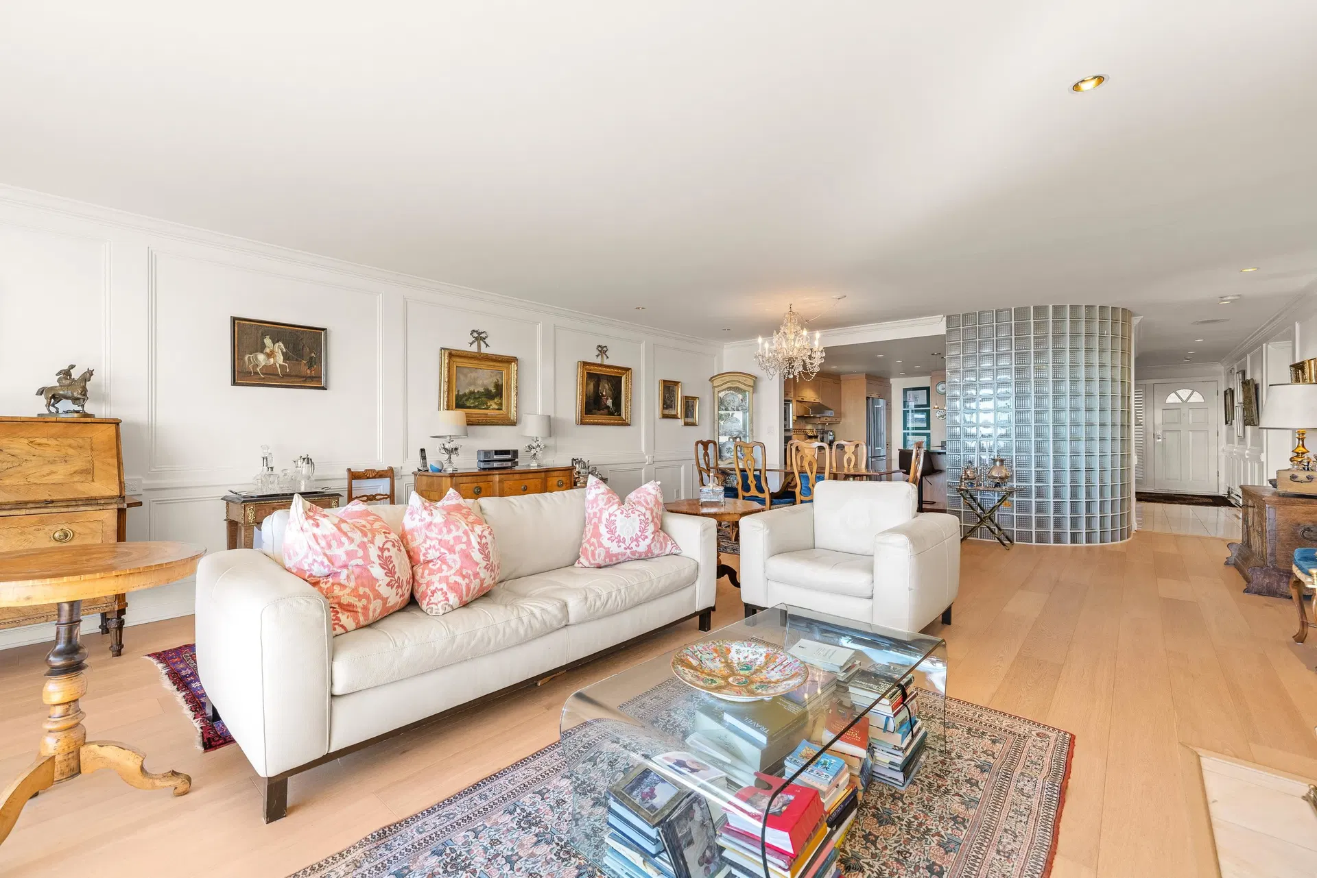 Photo 5 of 40 at #102 – 2274 Folkestone Way