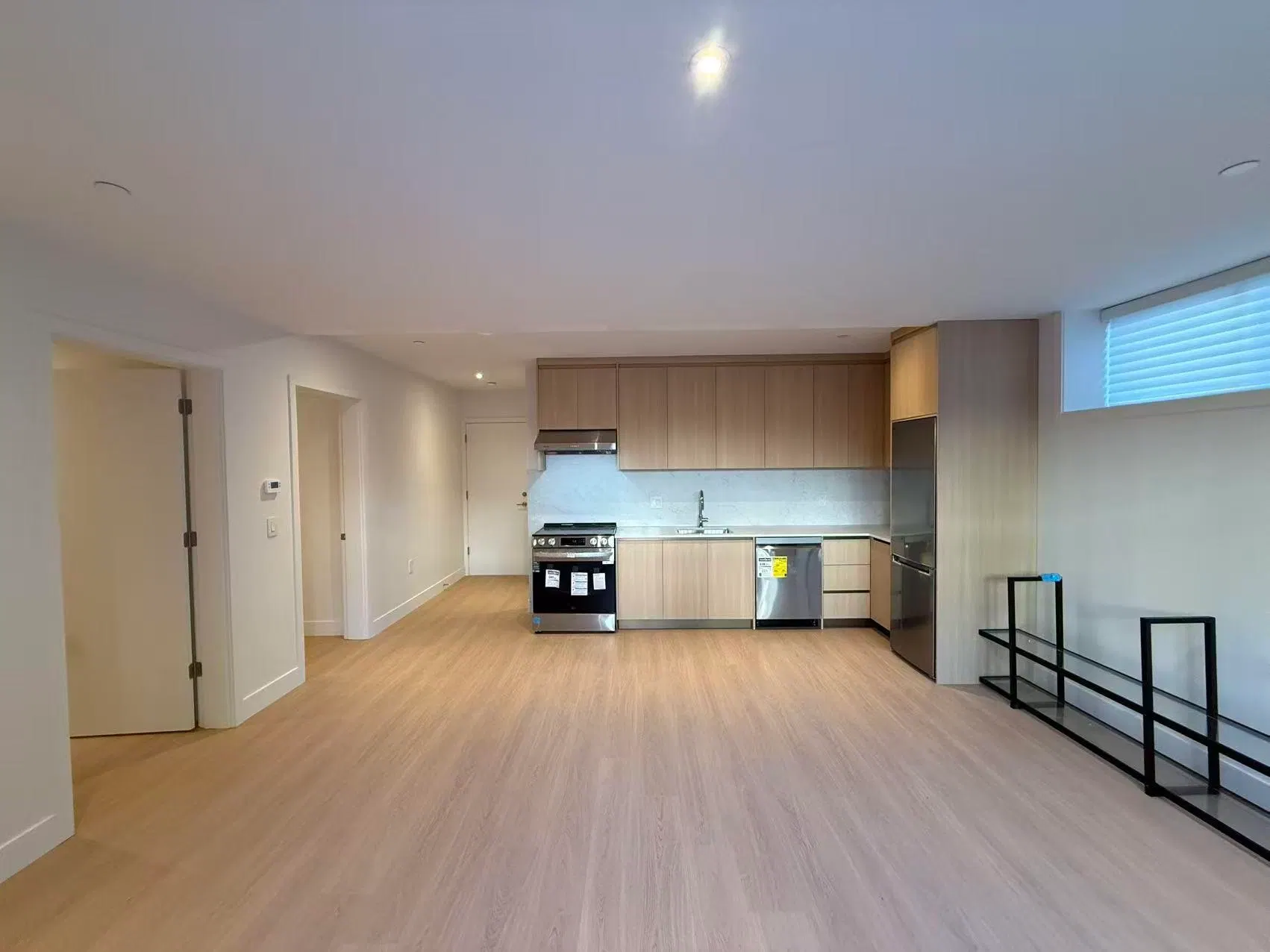 Photo 5 of 11 at Basement Suite – 3157 W 33rd Avenue