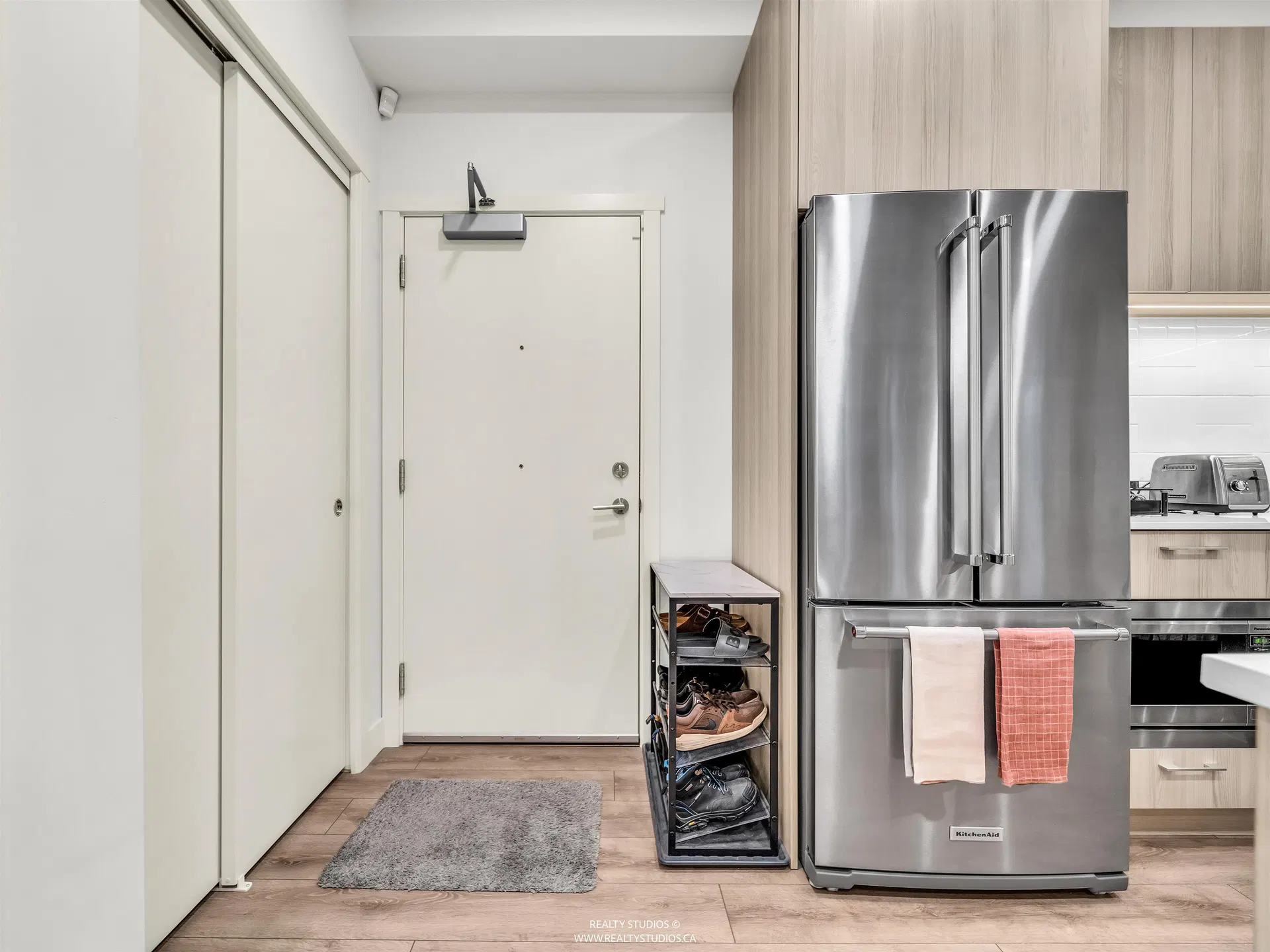 Photo 5 of 34 at #102 – 735 Anskar Court
