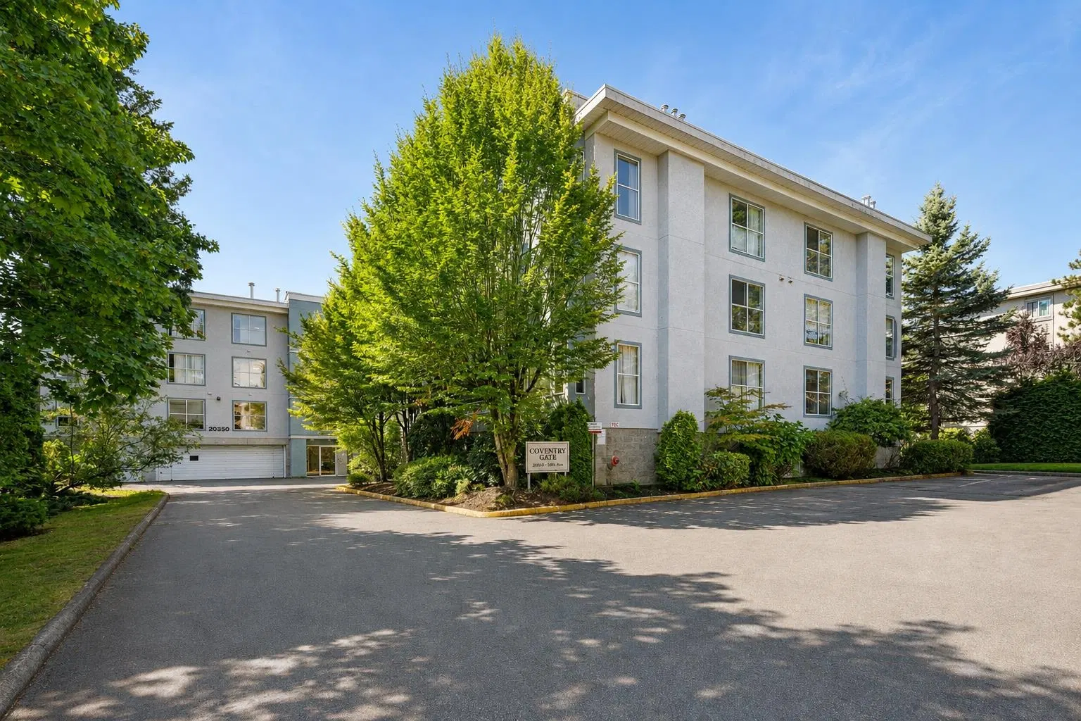 Photo 1 of 33 at #110 – 20350 54 Avenue
