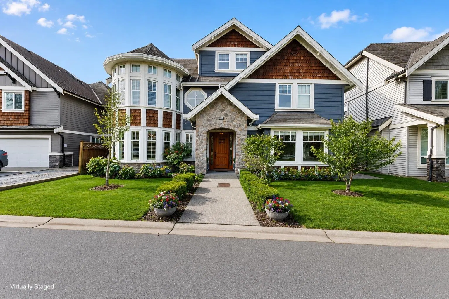 5229 Lynn Place