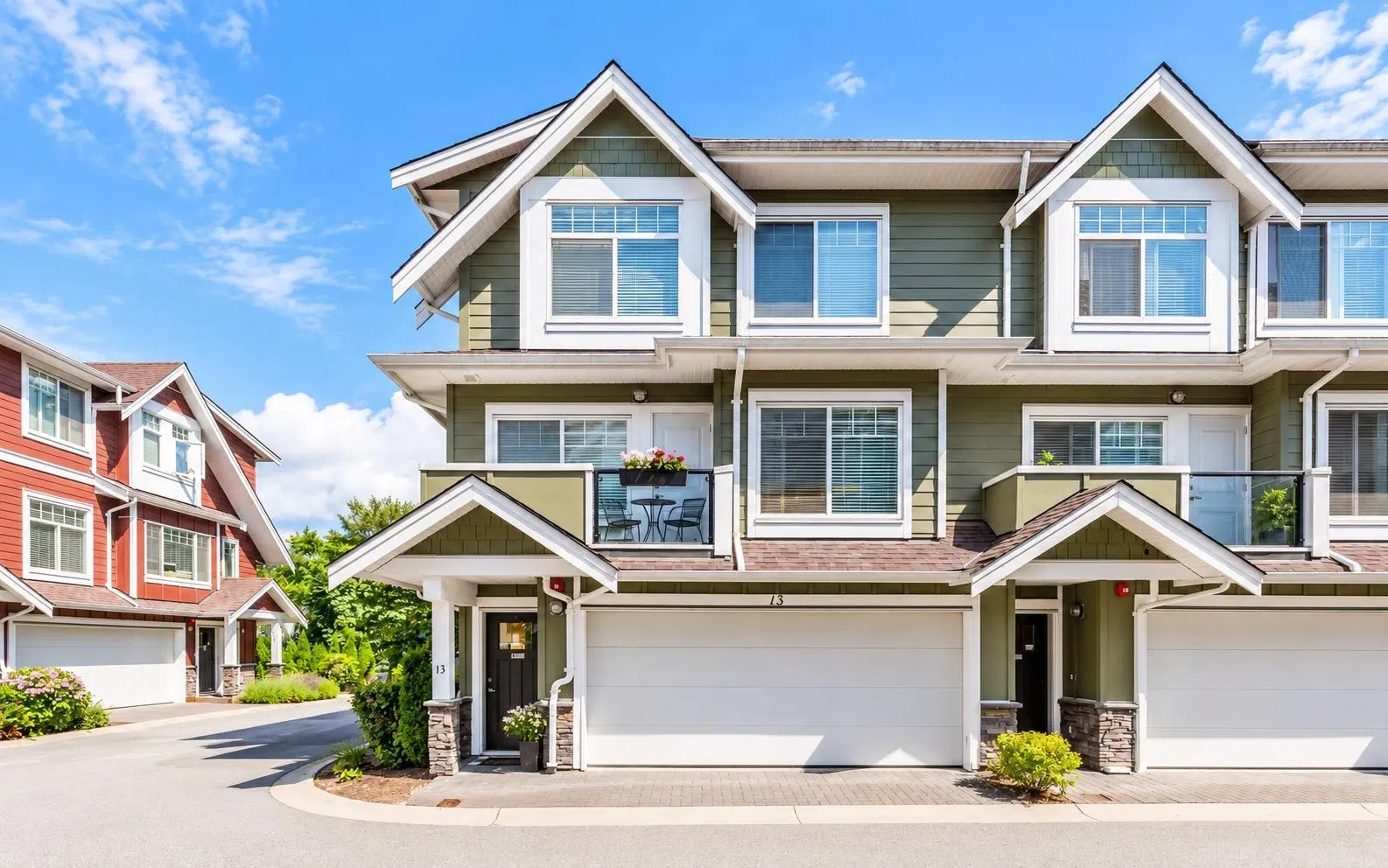 #13 – 2183 Prairie Avenue
