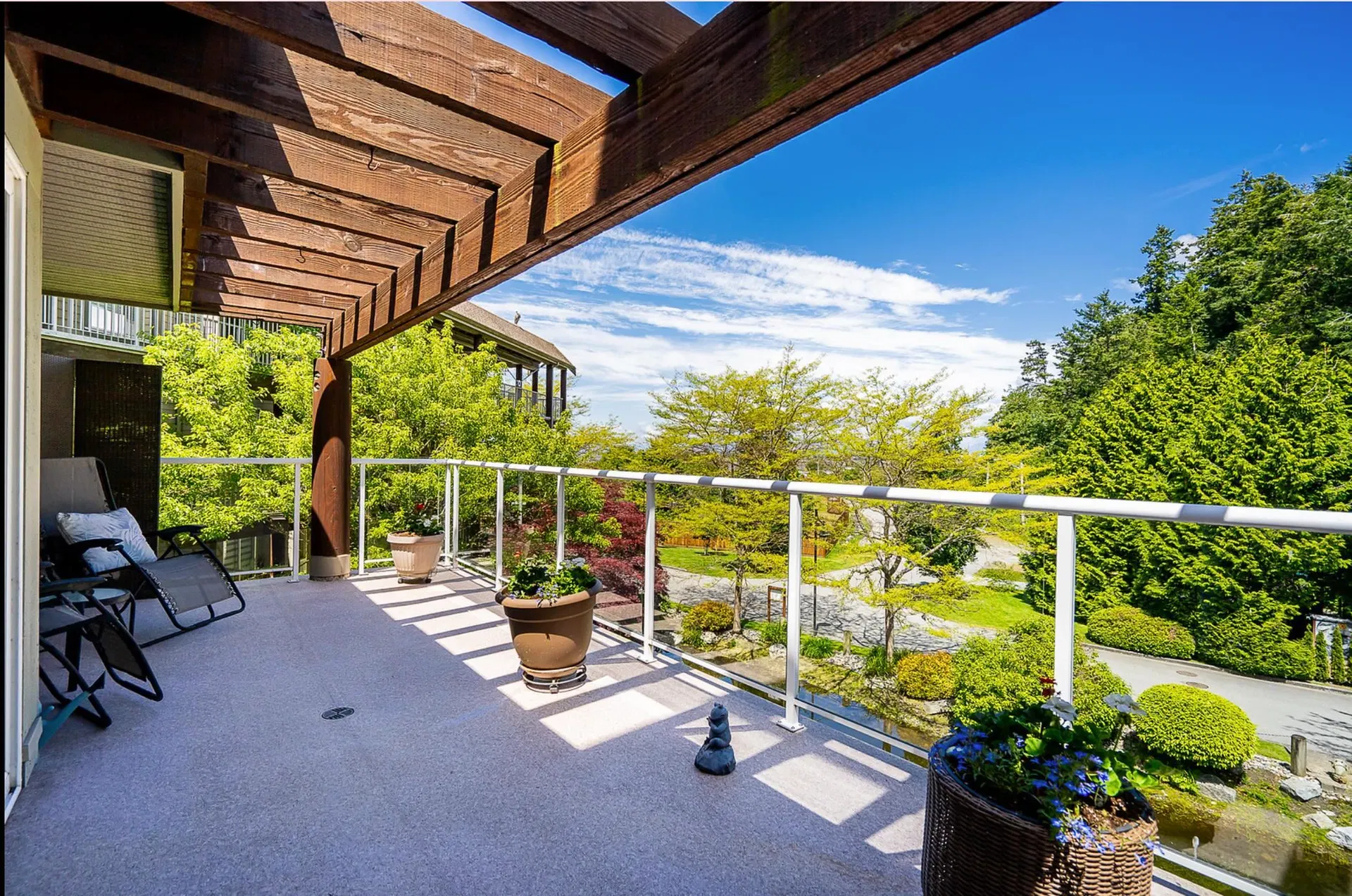 Photo 1 of 27 at #318 – 1120 Tsatsu Shores Drive