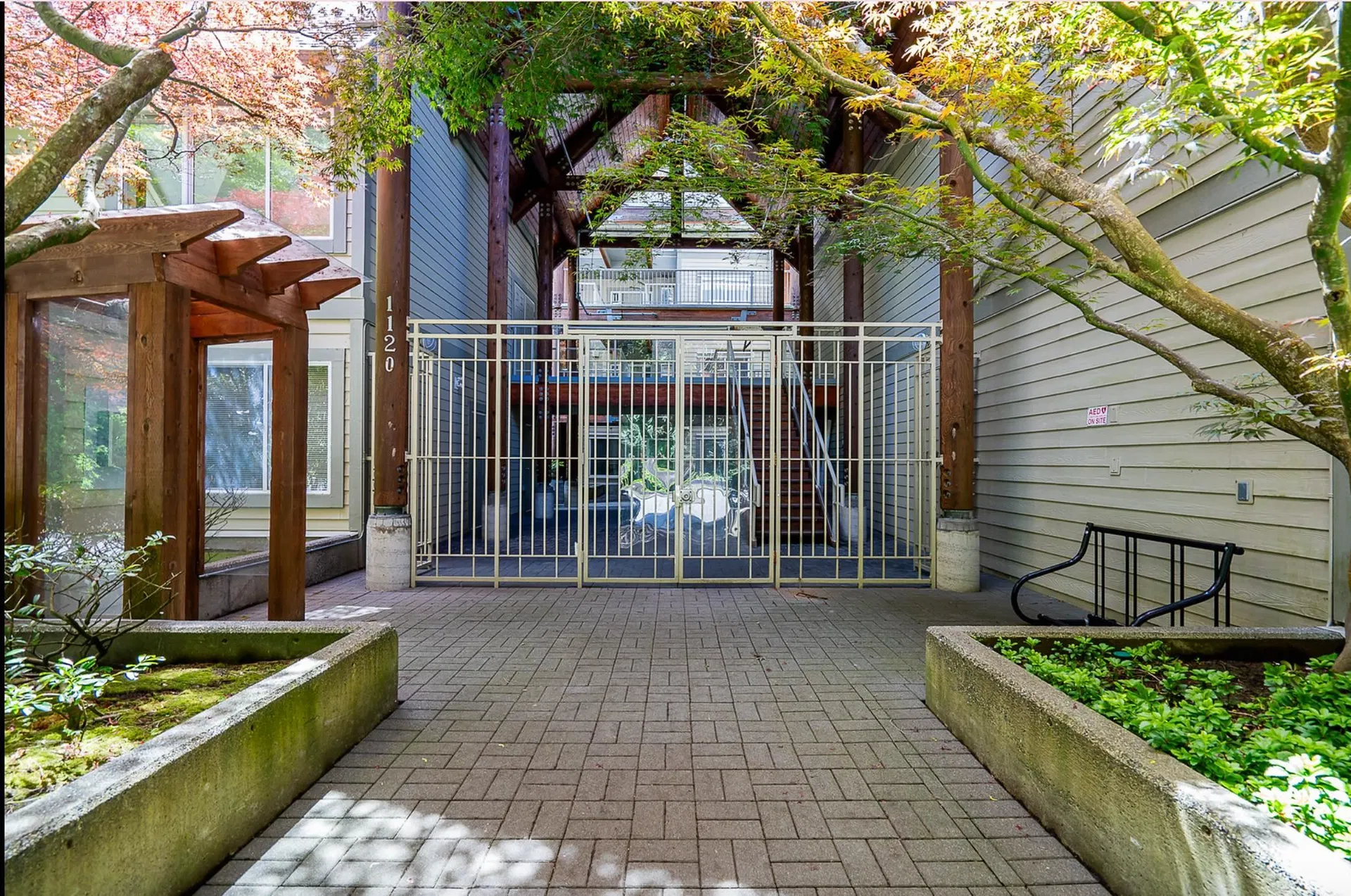 Photo 5 of 27 at #318 – 1120 Tsatsu Shores Drive