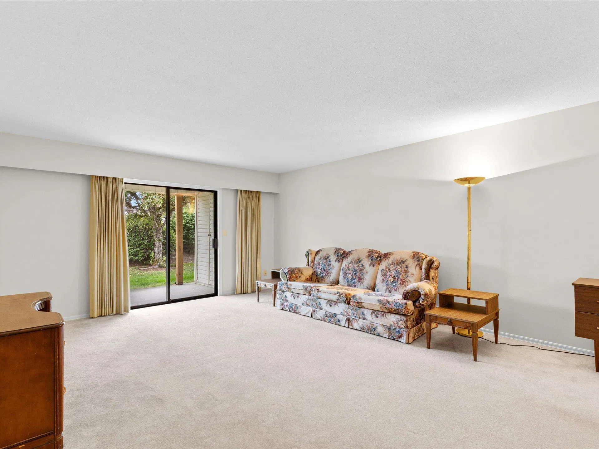 Photo 5 of 30 at #2 – 32718 Garibaldi Drive