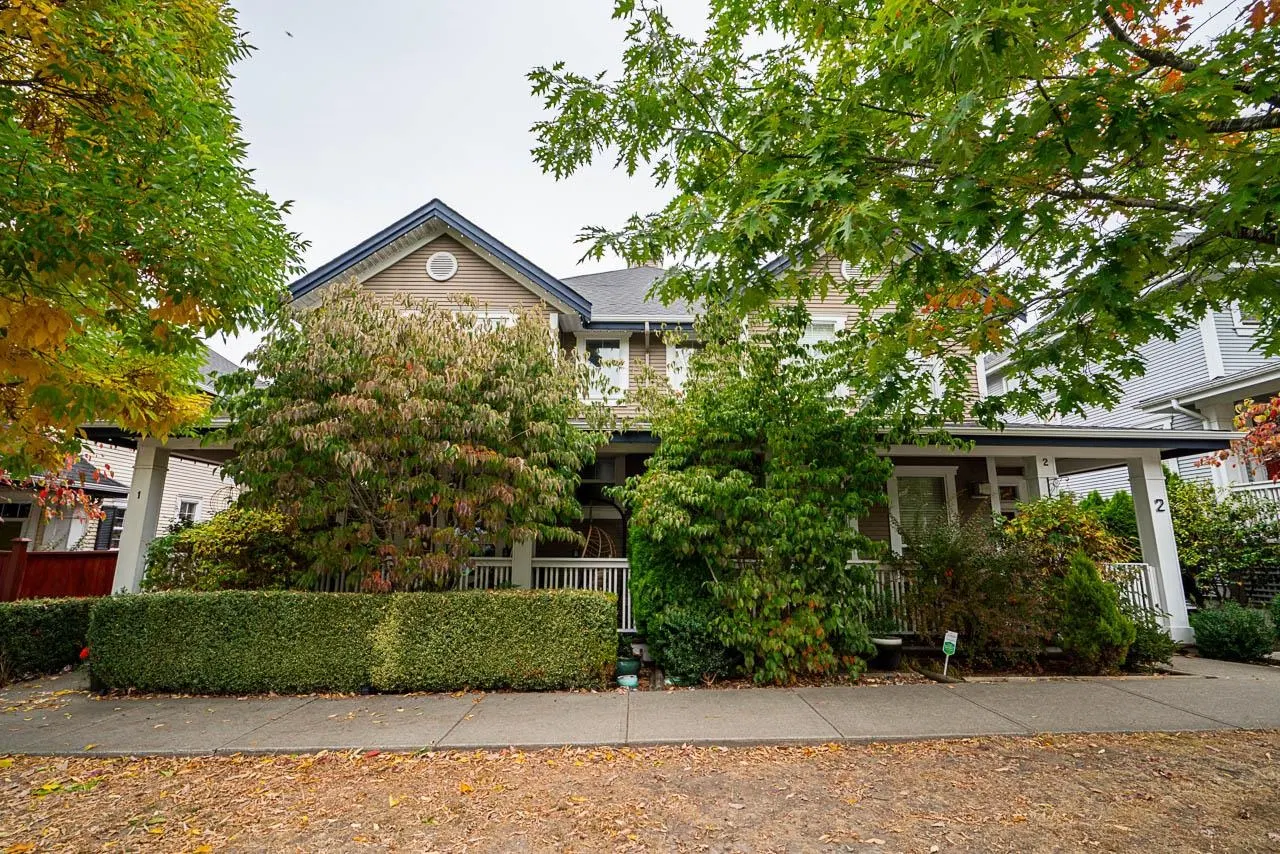 Photo 3 of 36 at #4 – 18055 70th Avenue